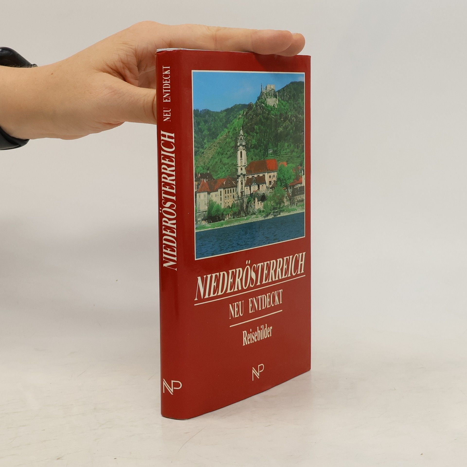 Redaktion und Bildauswahl: Robert Dix  Niederösterreich Neu entdeckt - Band 3