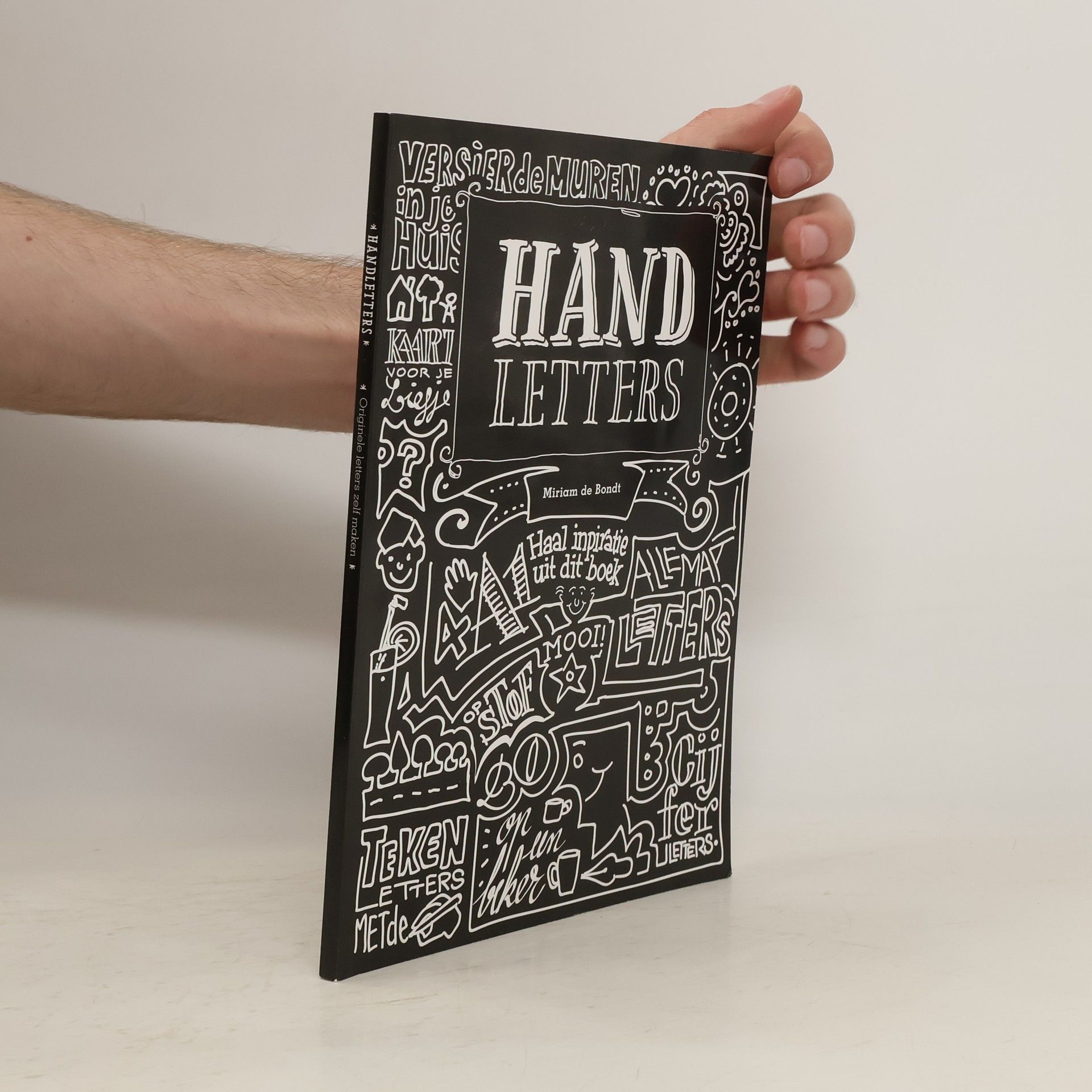 Miriam de Bondt Hand Letters