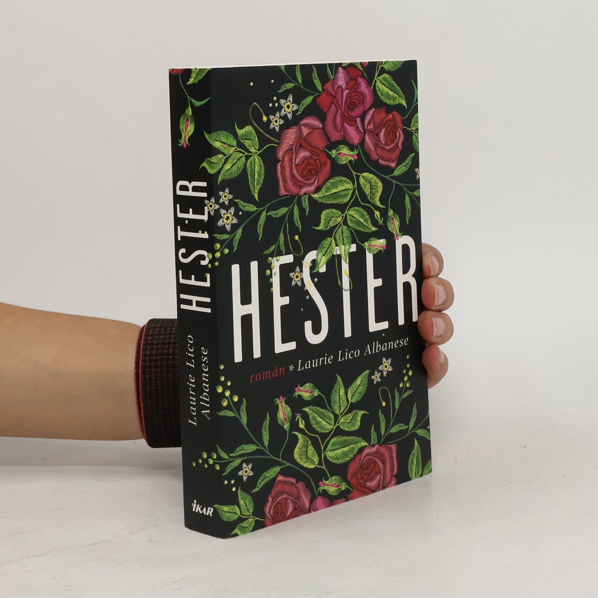 Laurie Lico Albanese Hester