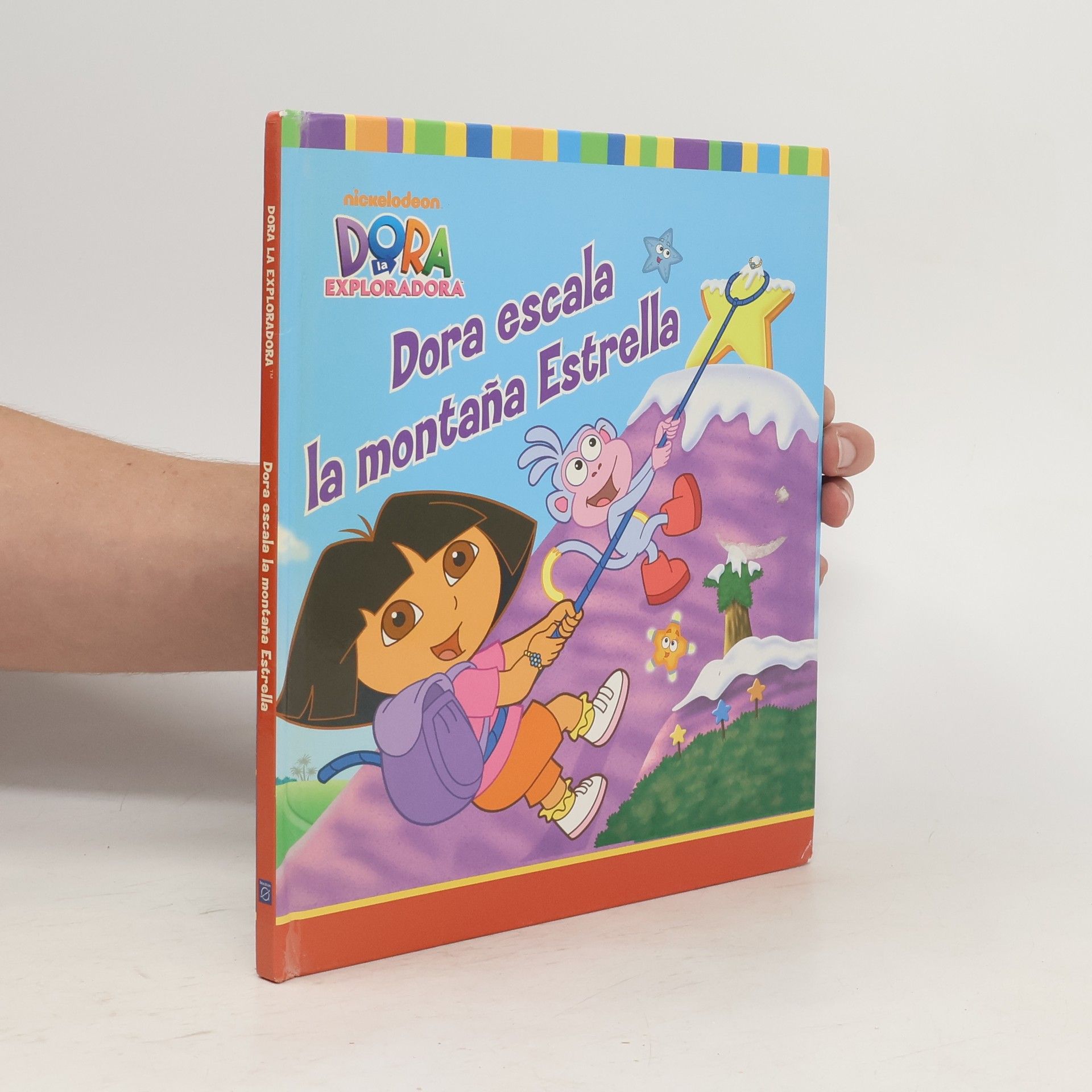 Autores varios Dora escala la montaña Estrella
