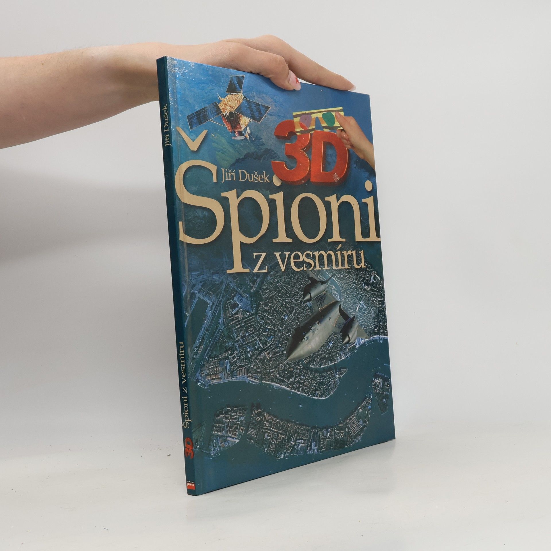 Jiří Dušek 3D špioni z vesmíru