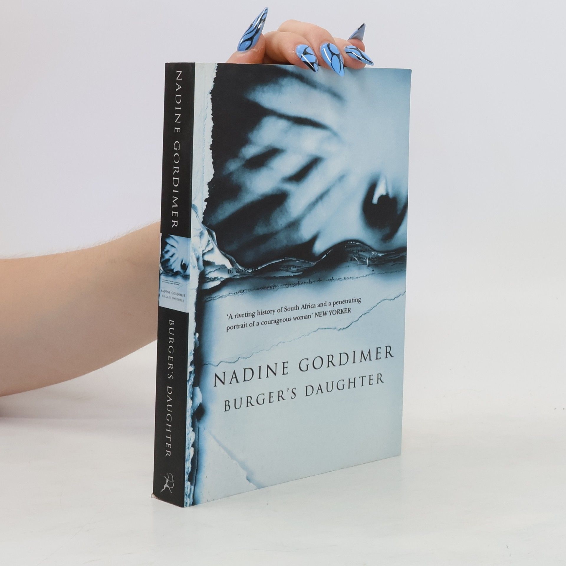 Design and Evaluation of a Bandwidth Broker That Provides Network Quality of Service For Grid Applications