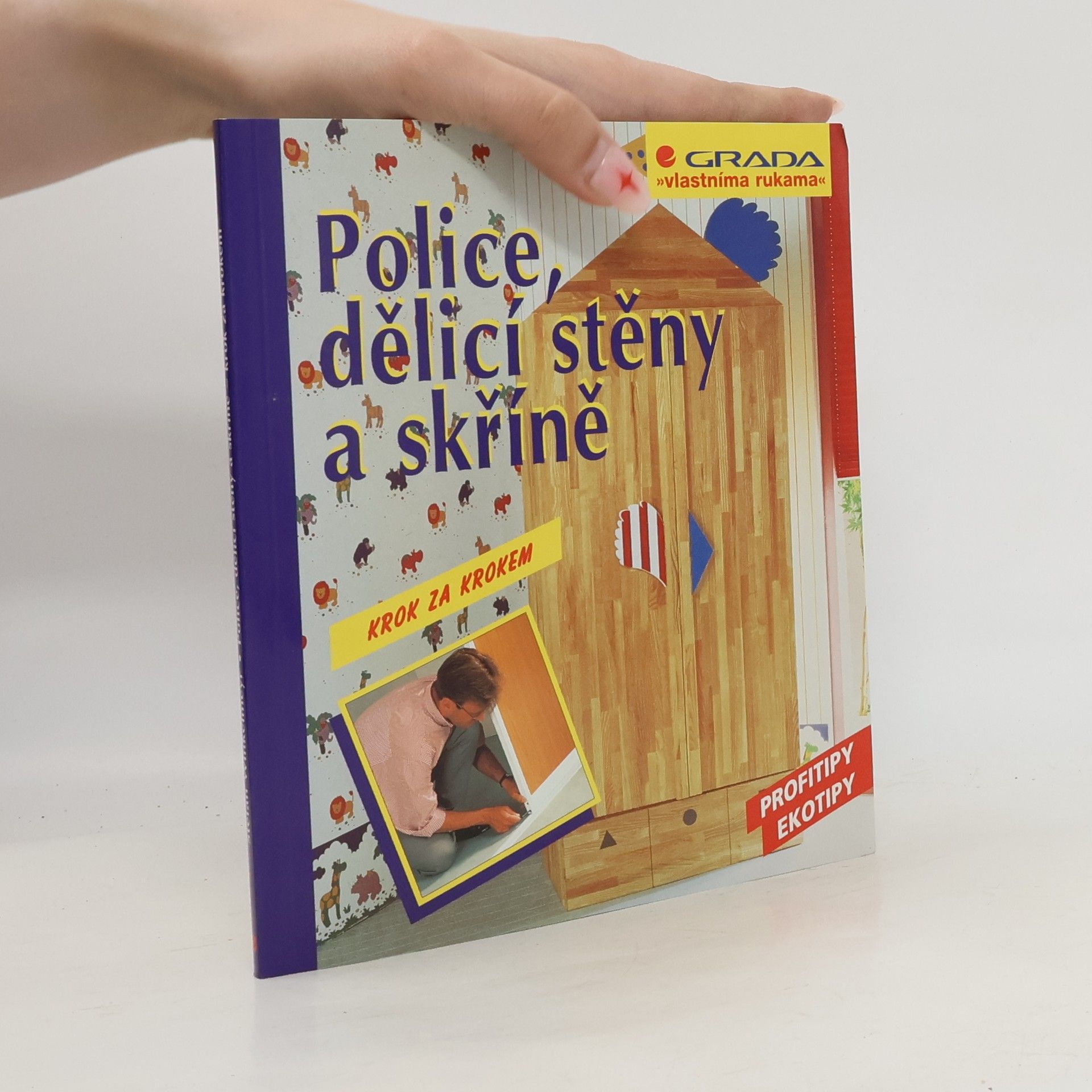 Stefan Winkelmeyr Police, dělicí stěny a skříně