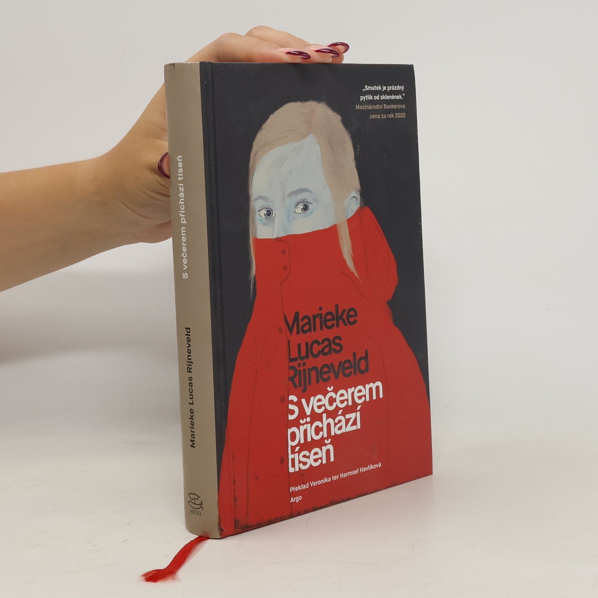 Marieke Lucas Rijneveld S večerem přichází tíseň