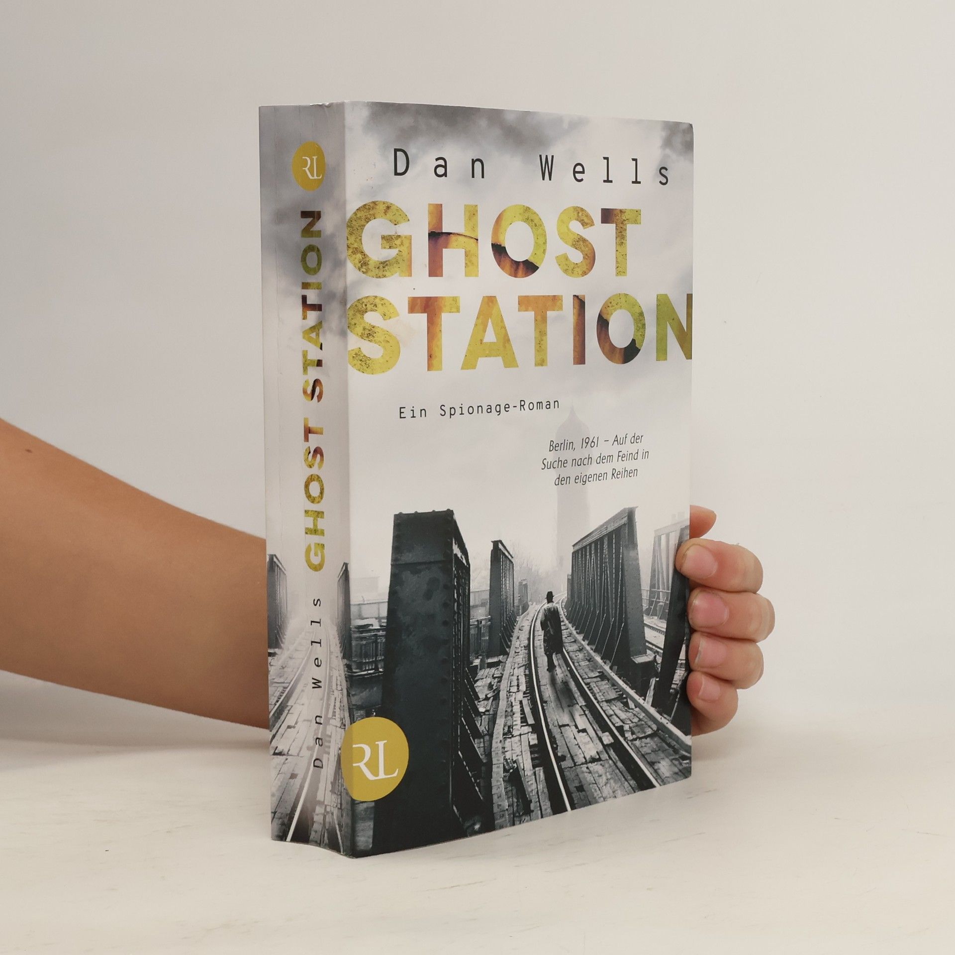 Dan Wells Ghost Station