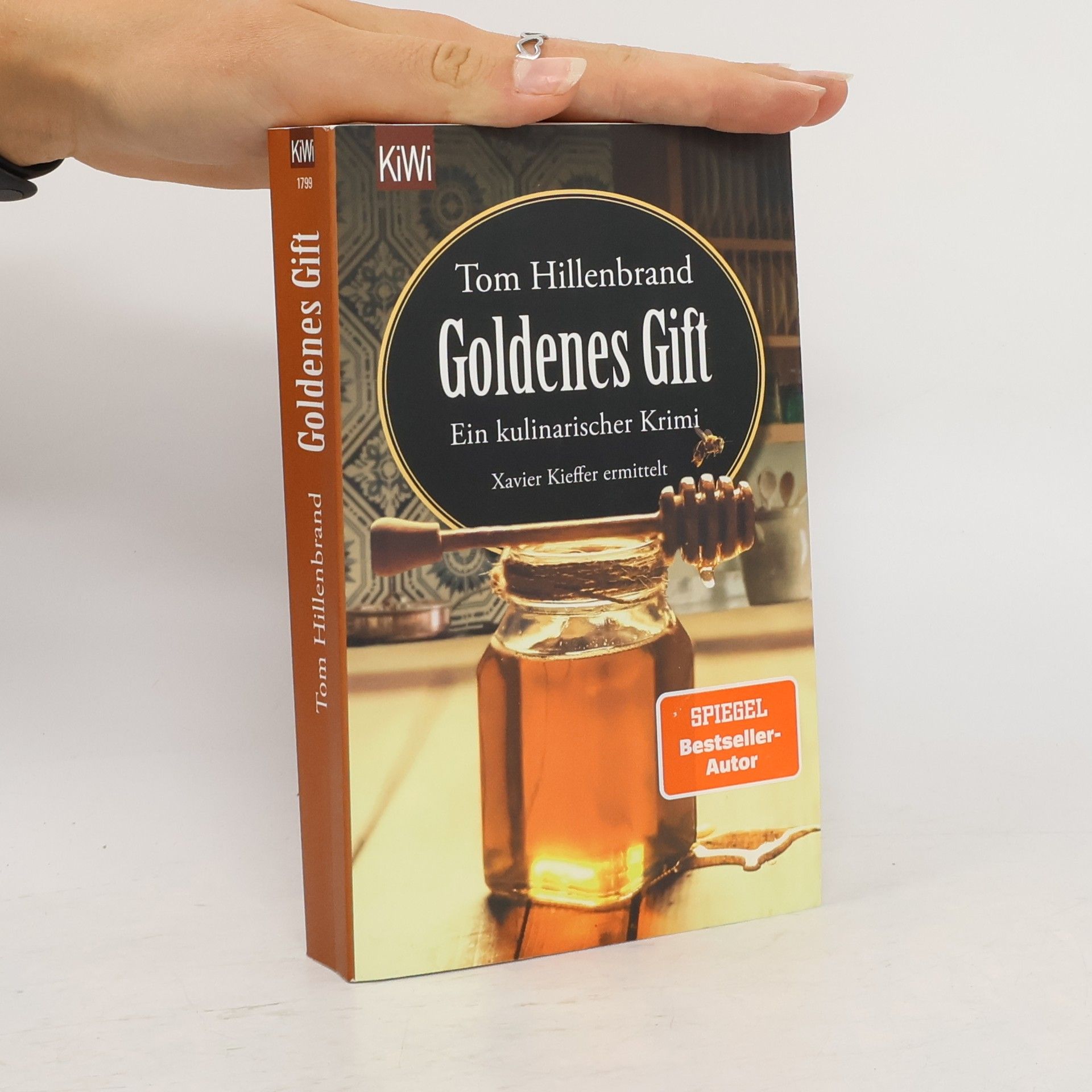 Tom Hillenbrand Goldenes Gift