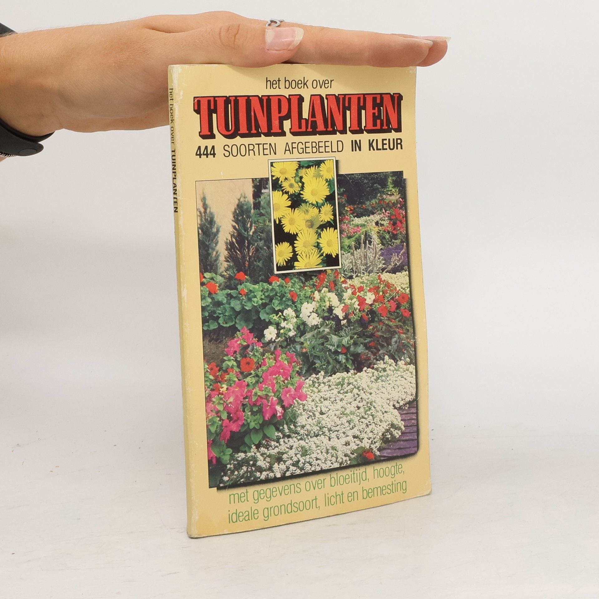 A. van Wieringen Het boek over tuinplanten