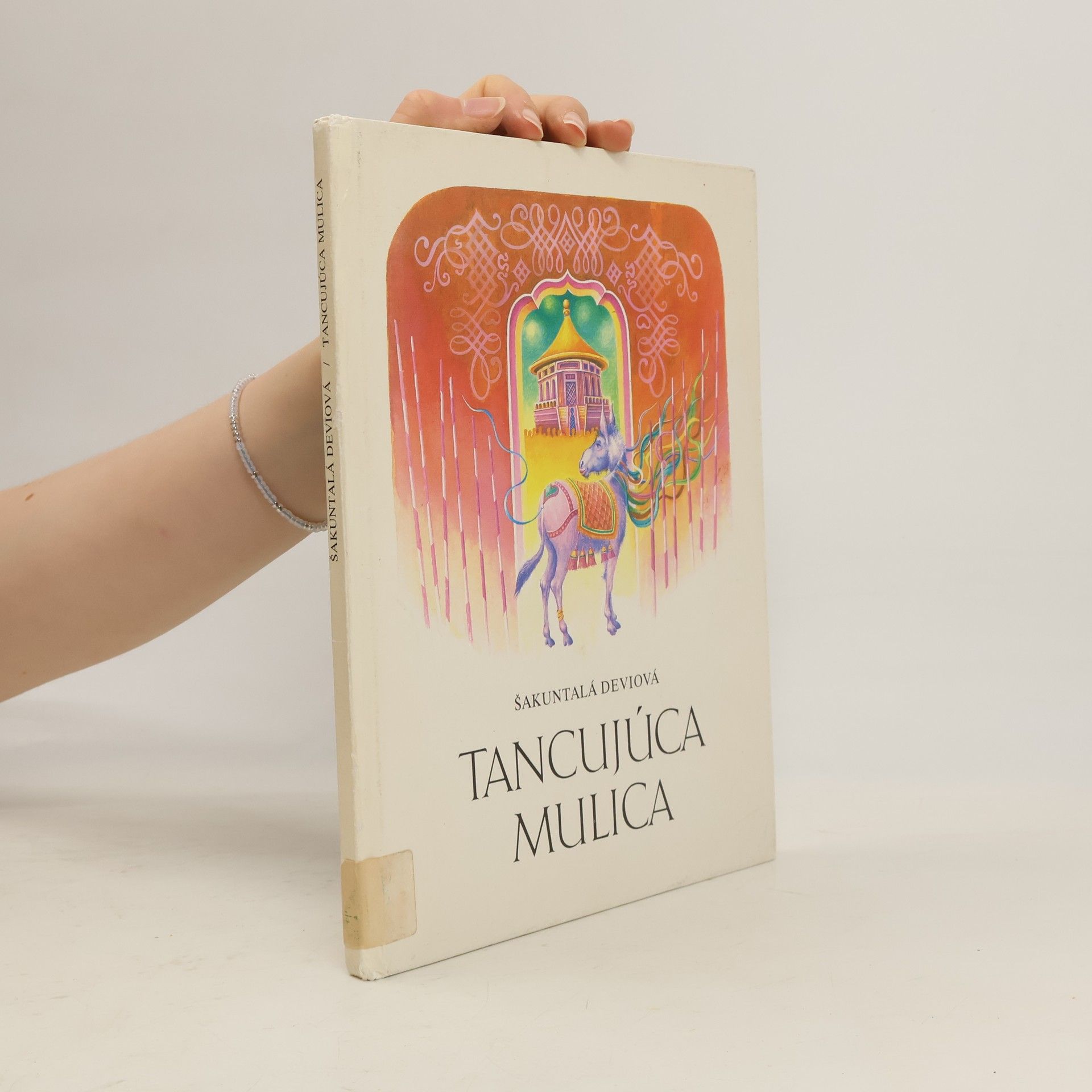 Šakuntalá Devi Tancujúca mulica