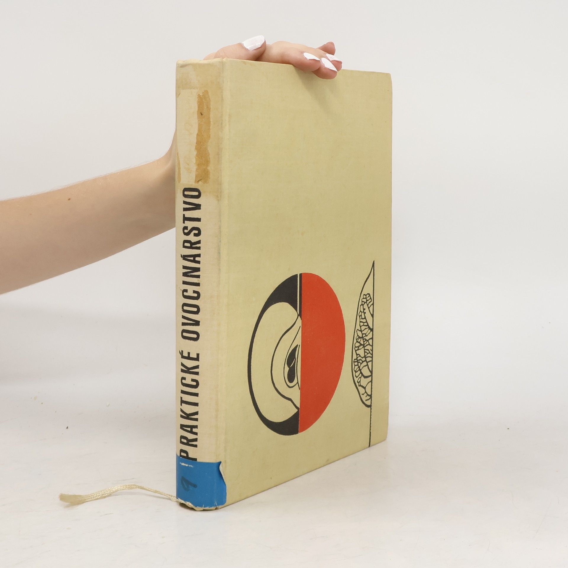 T. Malík Praktické ovocinárstvo