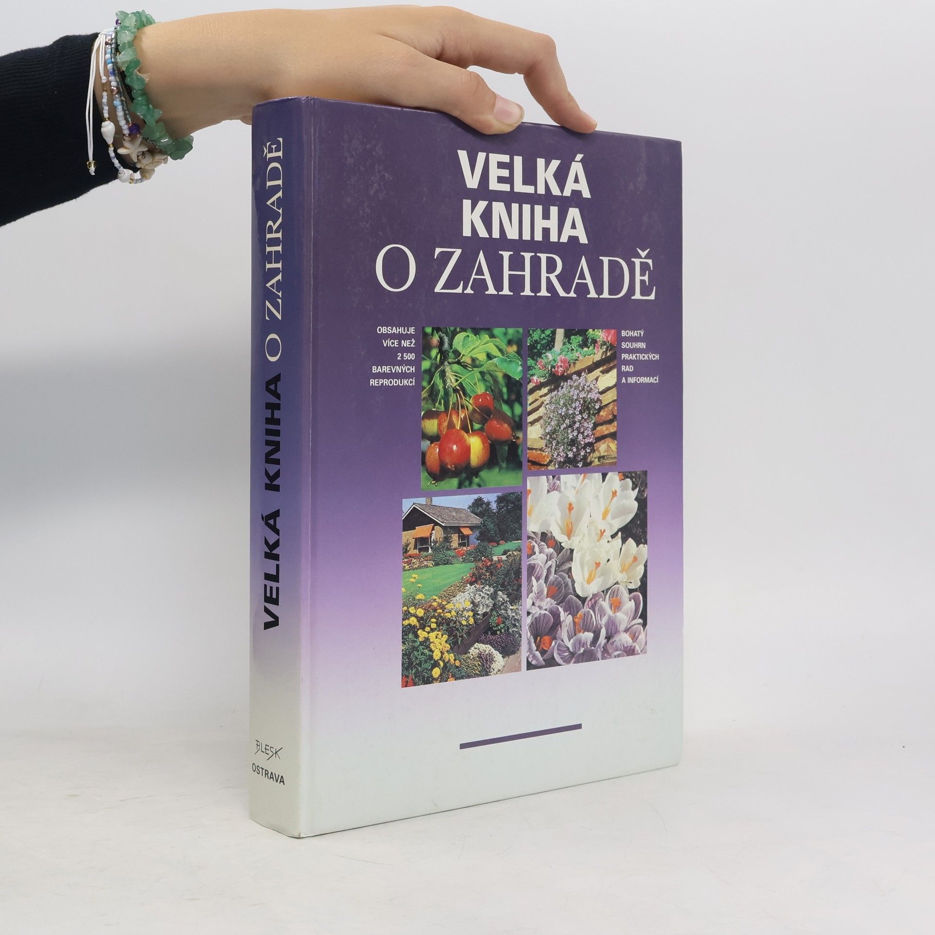 Velká kniha o zahradě