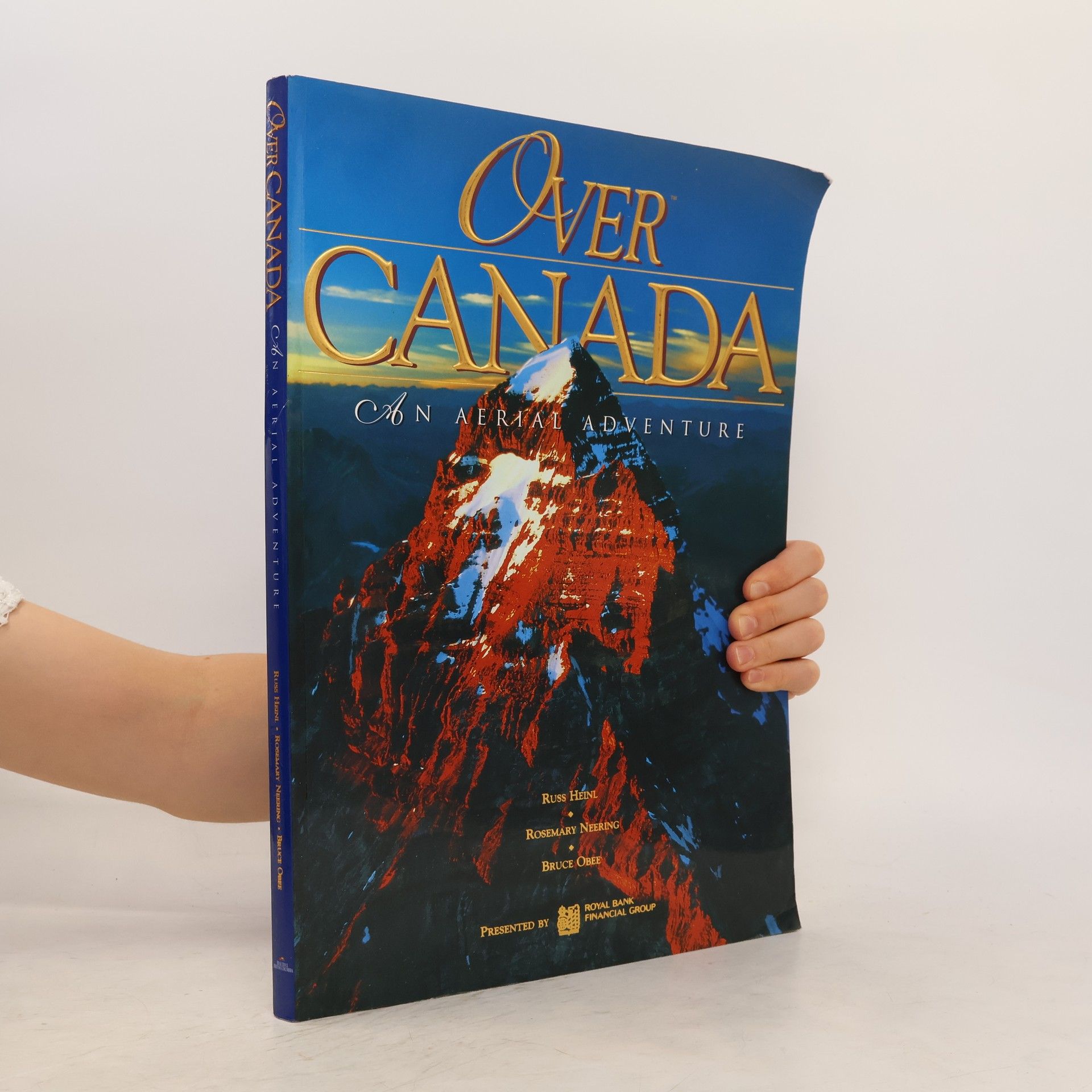 Collectif d'auteurs Over Canada