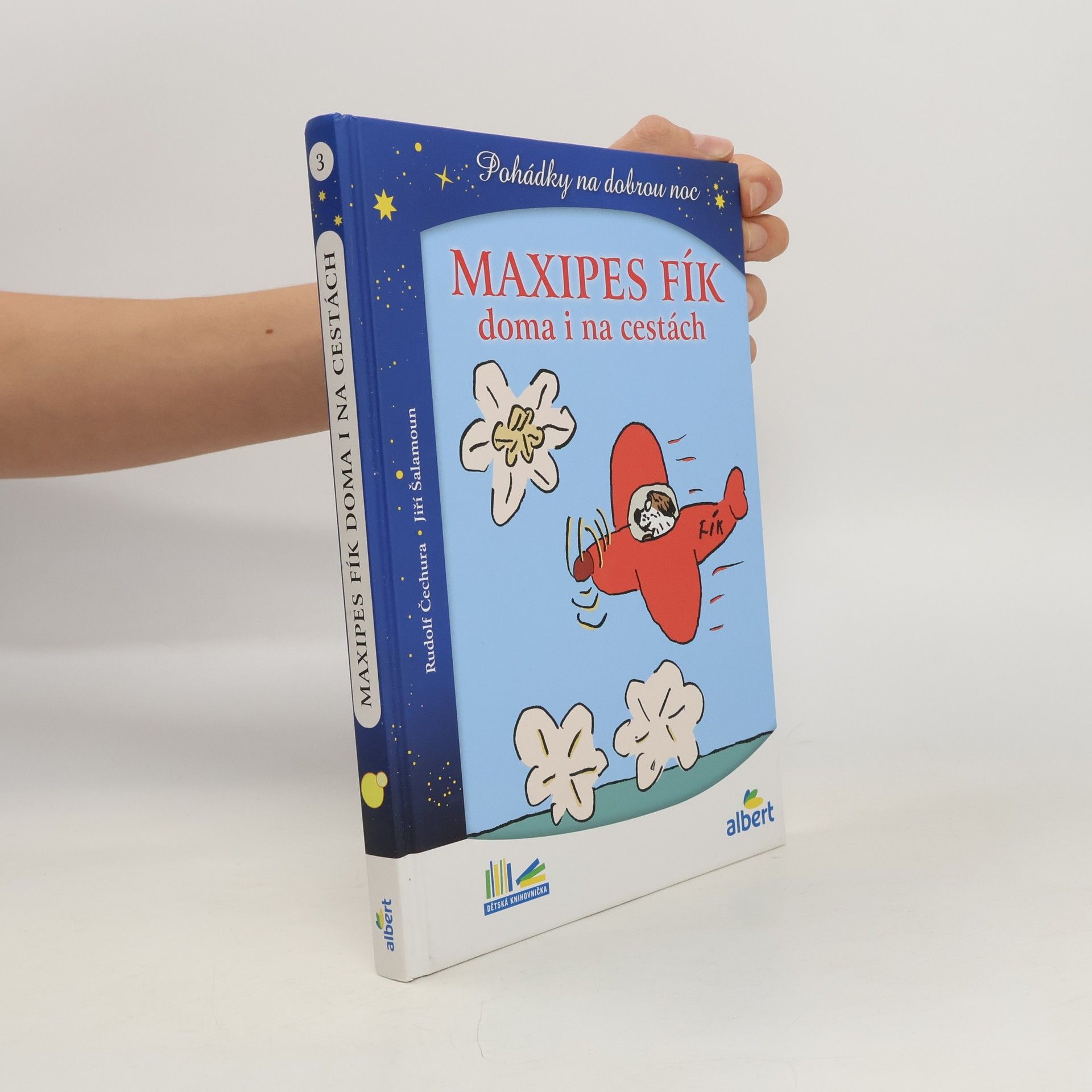 Maxipes Fík doma i na cestách