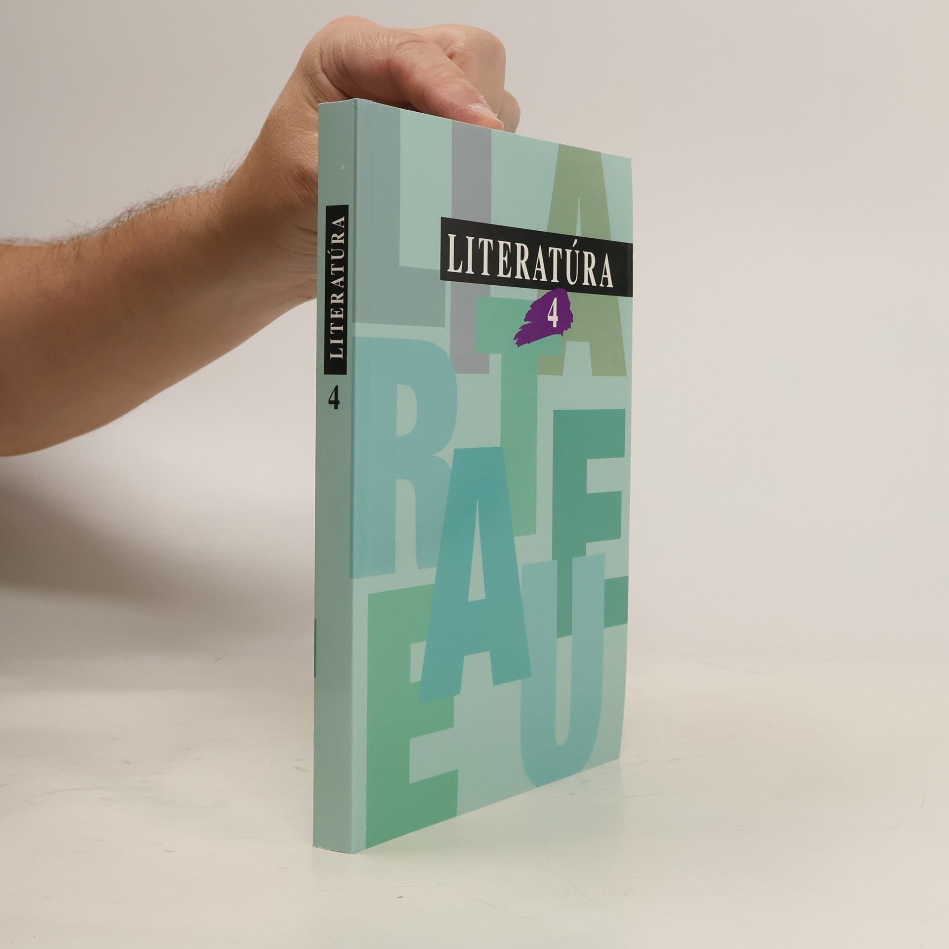 AA.VV. Literatúra 4