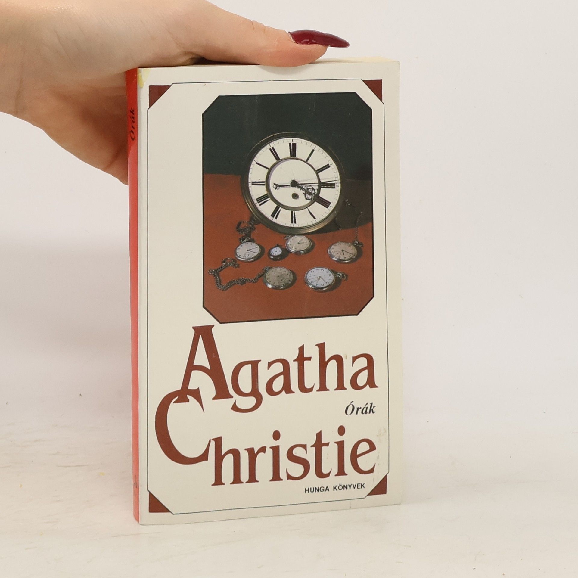 Agatha Christie Órák