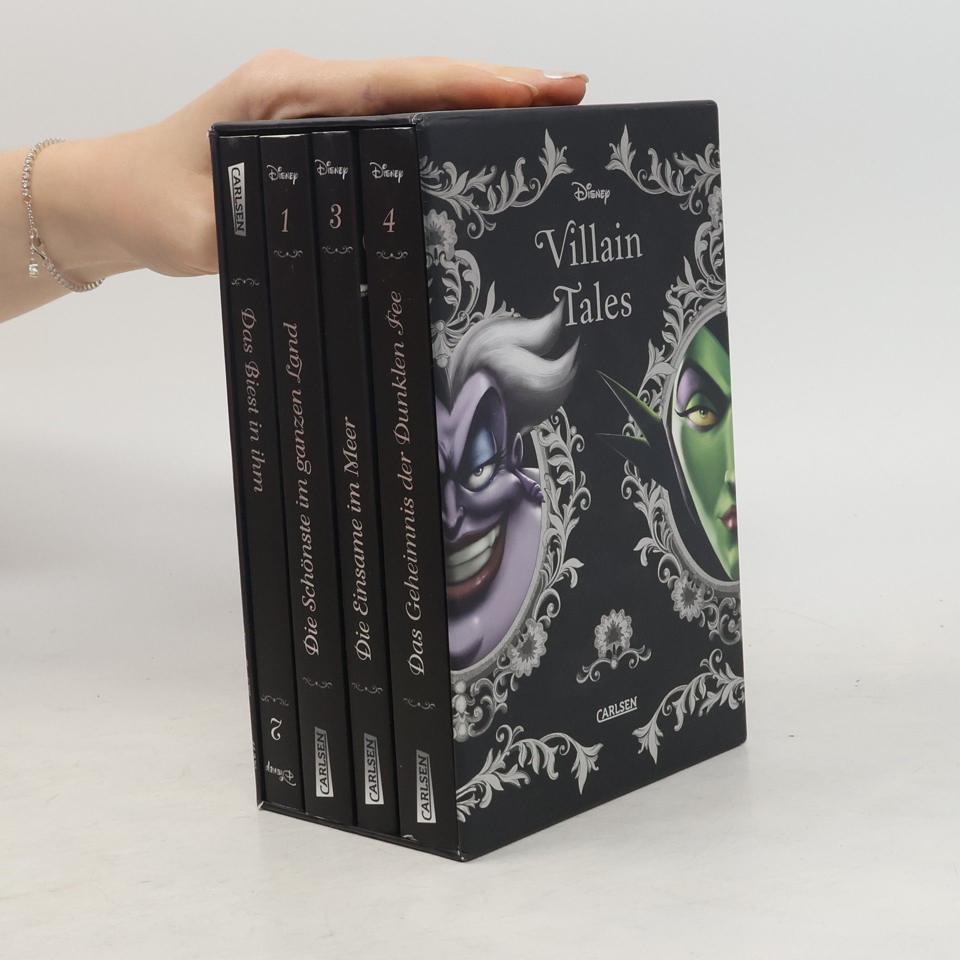 Collectif d'auteurs Villain Tales