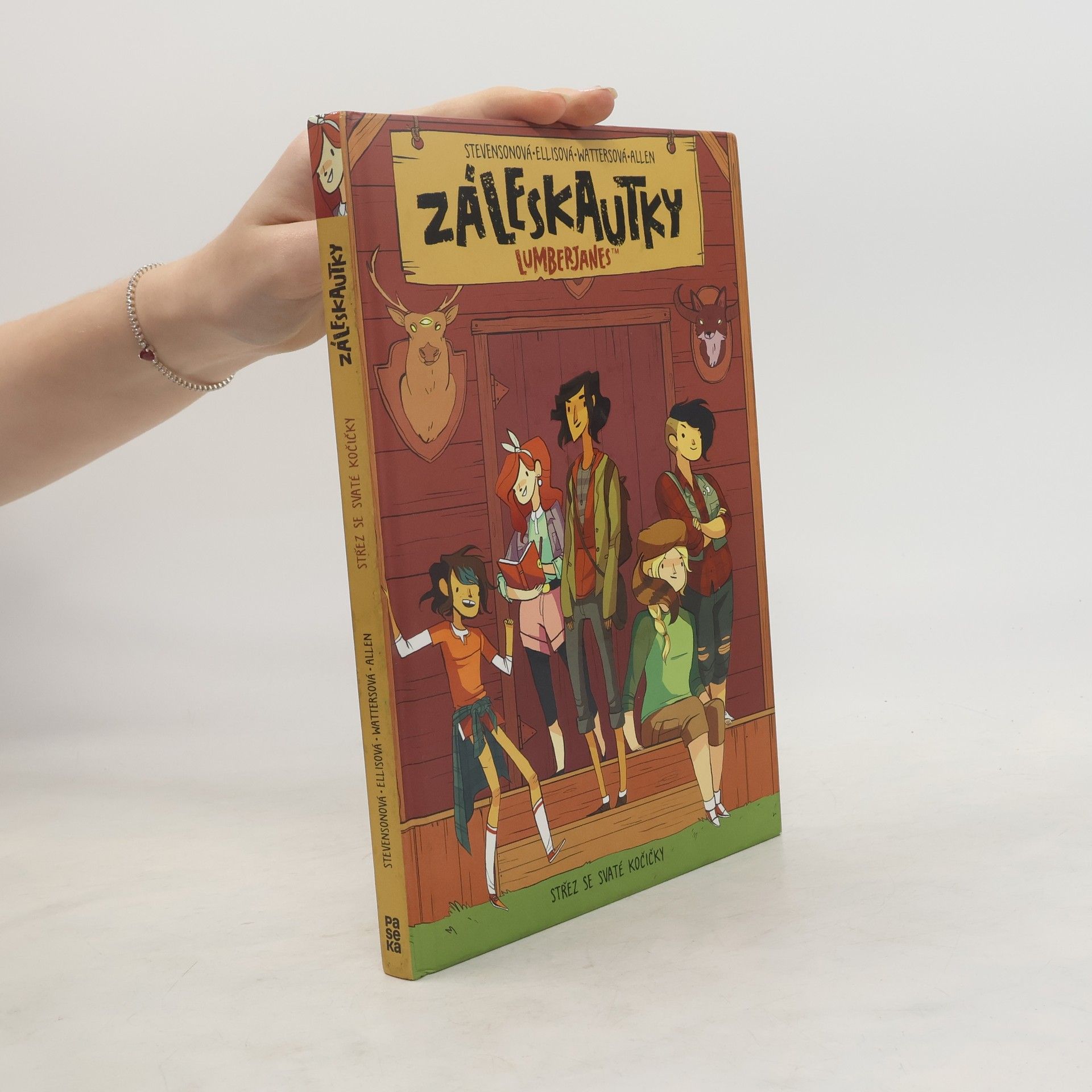 Záleskautky = Lumberjanes. Střež se svaté kočičky