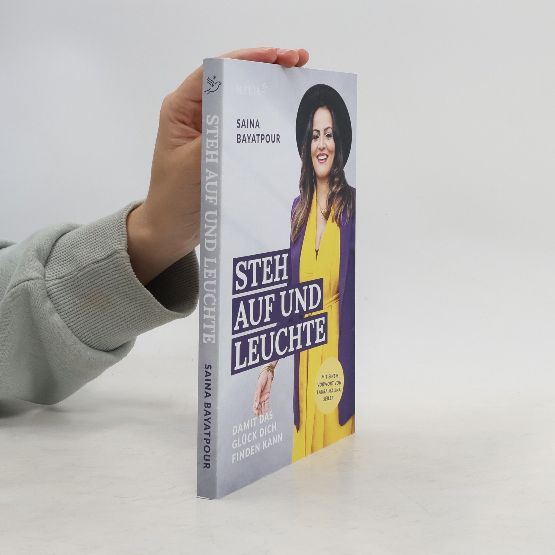 Saina Bayatpour Steh auf und leuchte