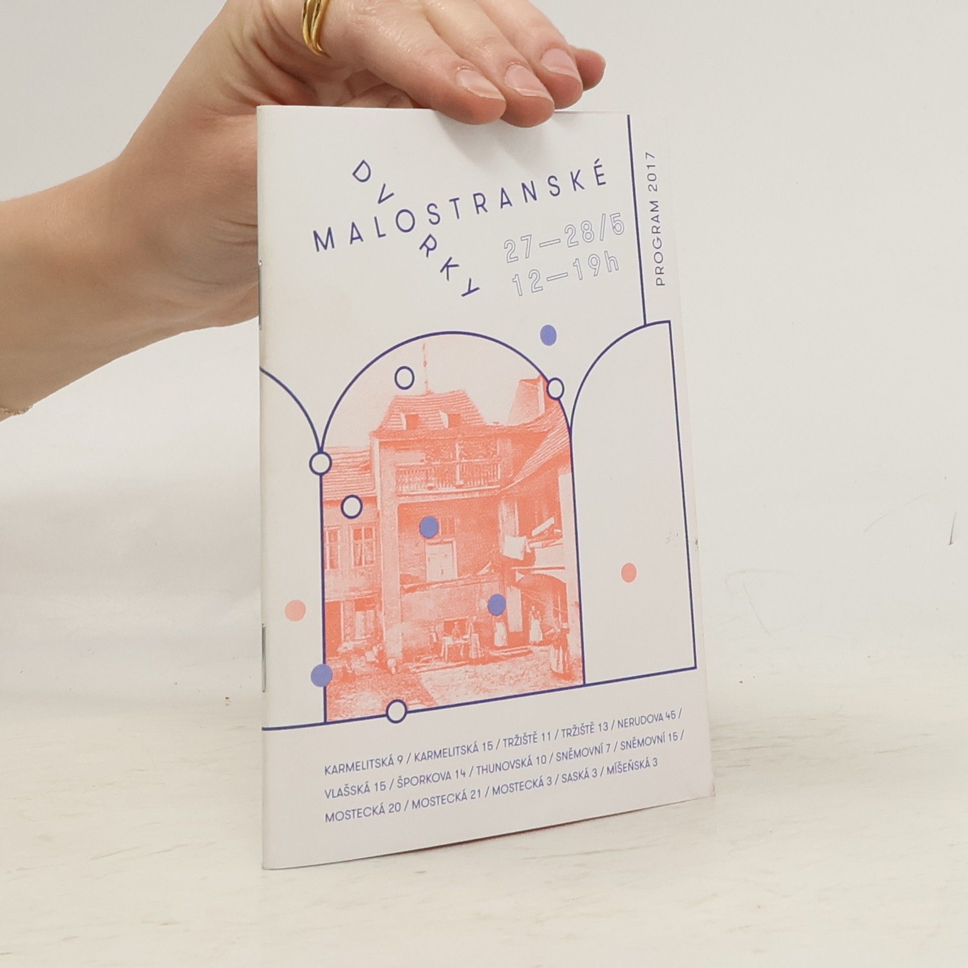 Autorenkollektiv Malostranské dvorky