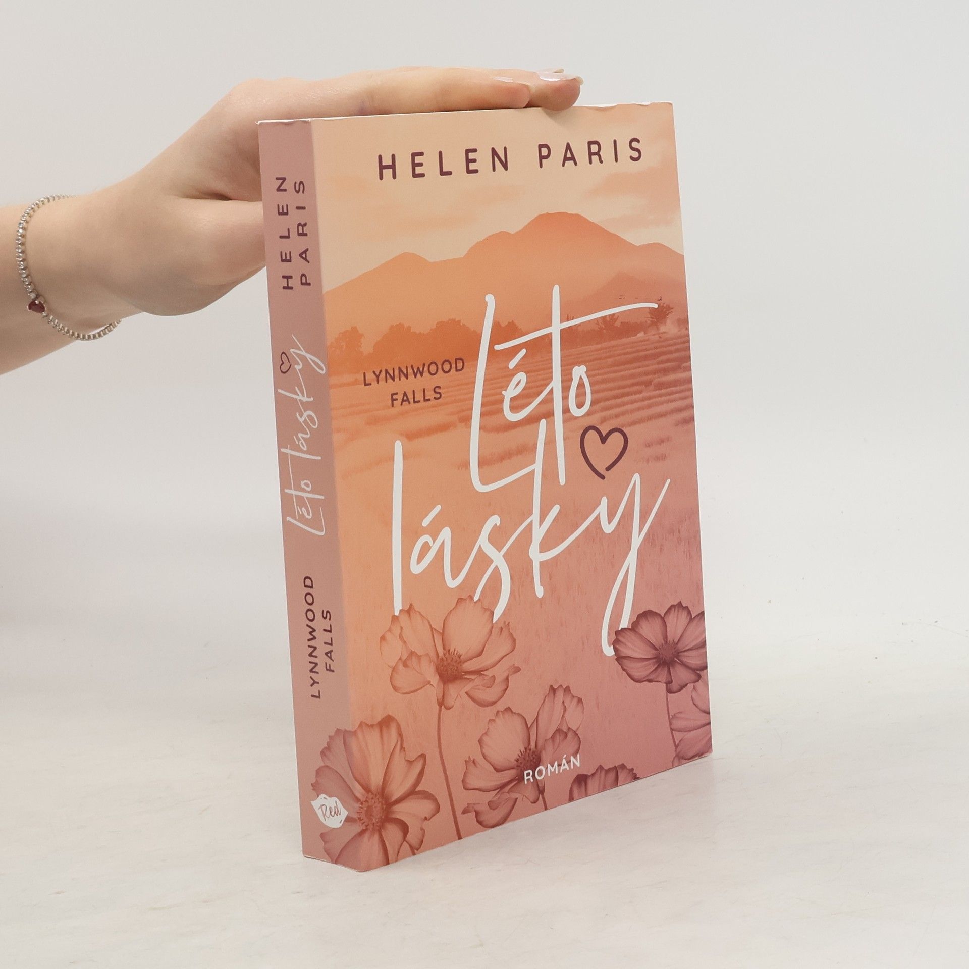 Helen Paris Léto lásky