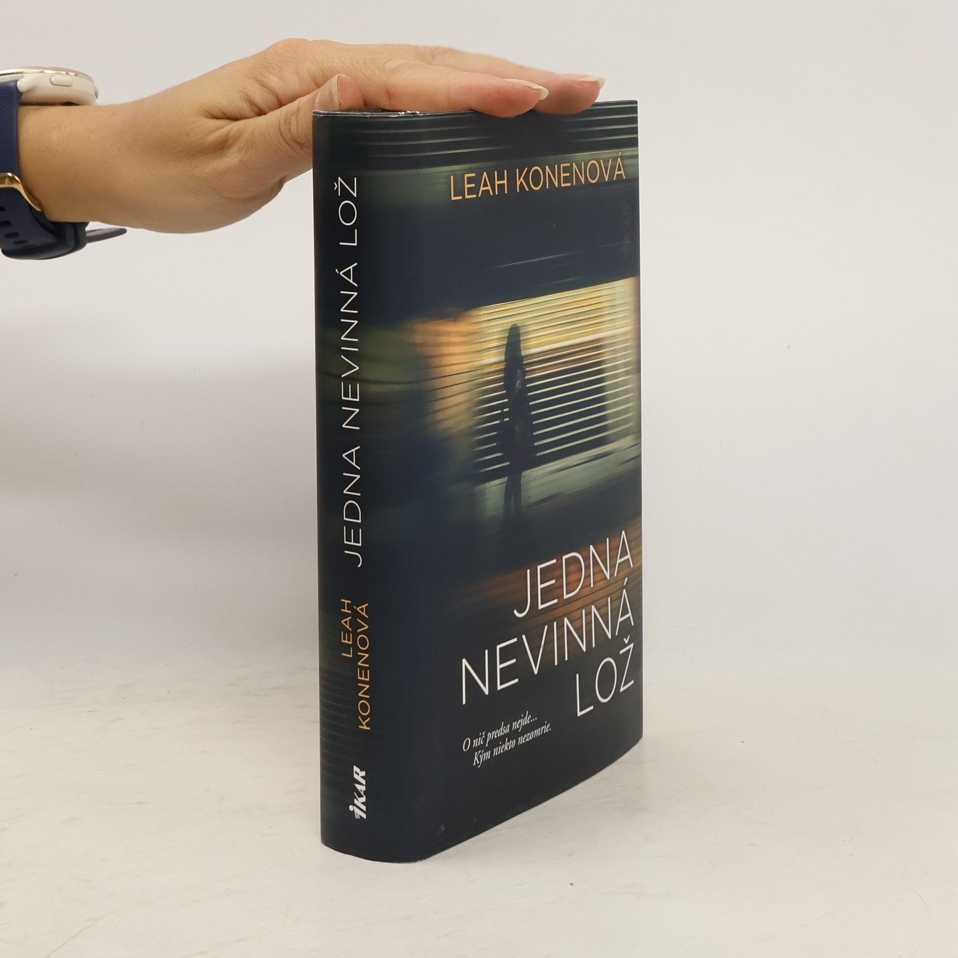 Leah Konen Jedna nevinná lož