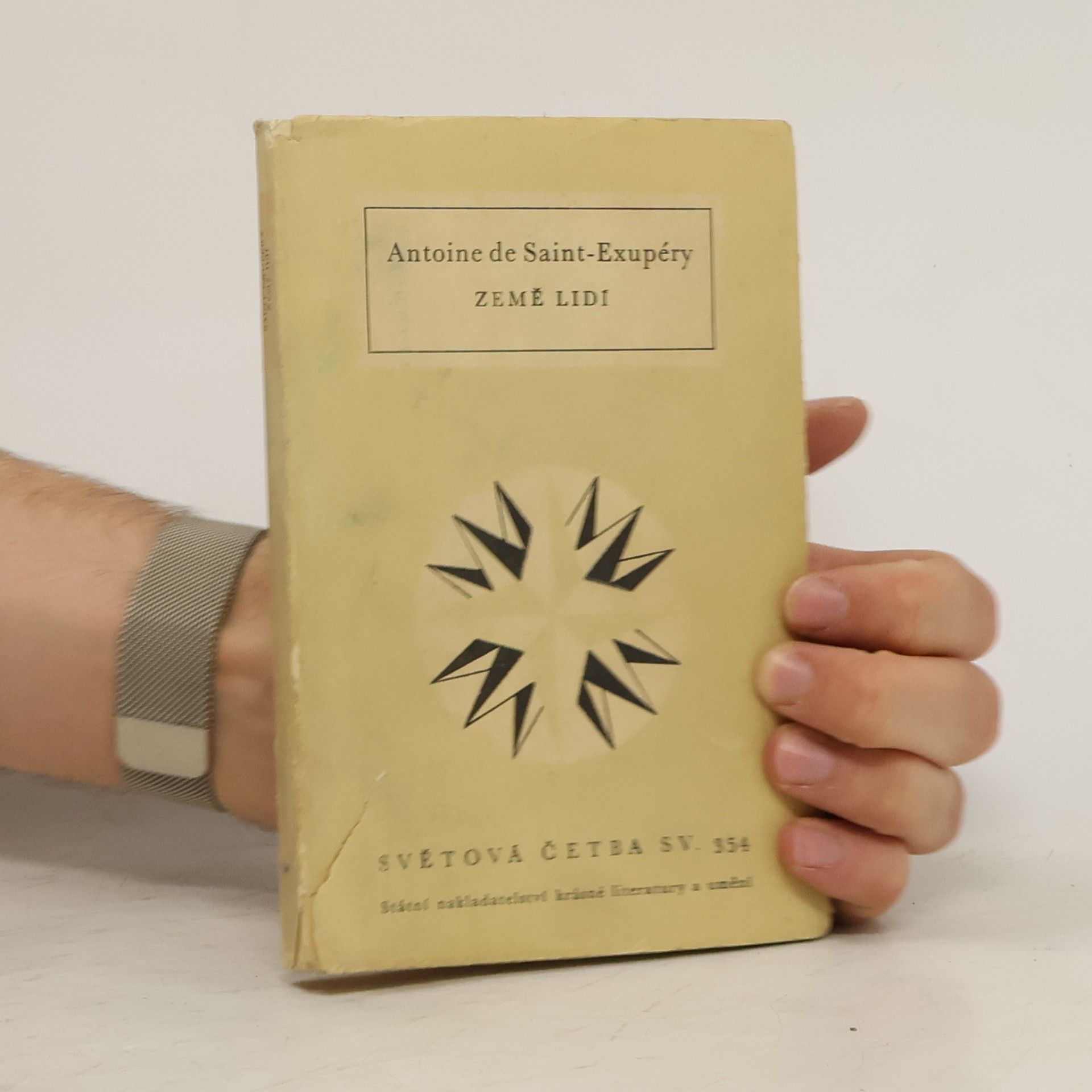 Antoine de Saint-Exupéry Země lidí