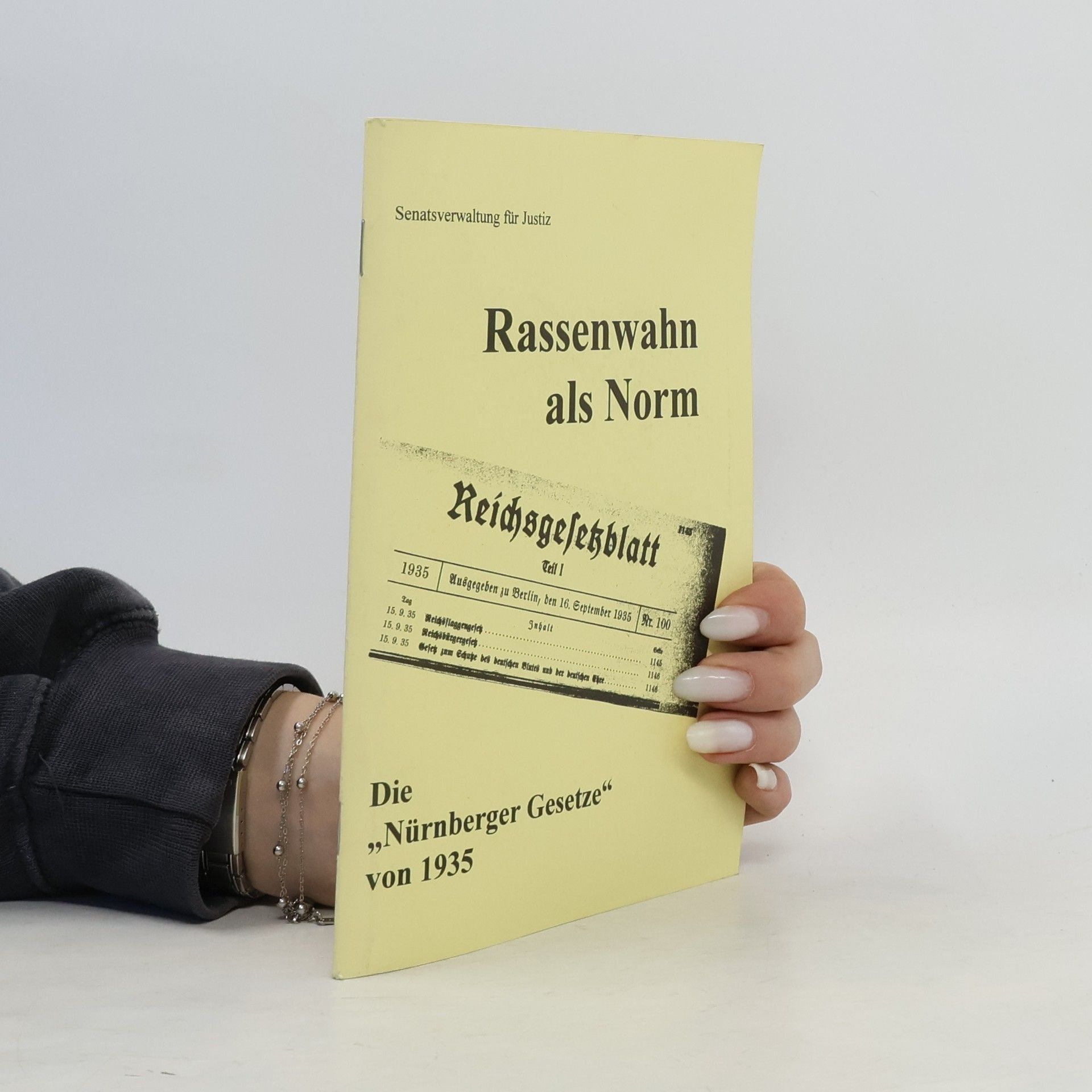 Collectif d'auteurs Rassenwahn als Norm