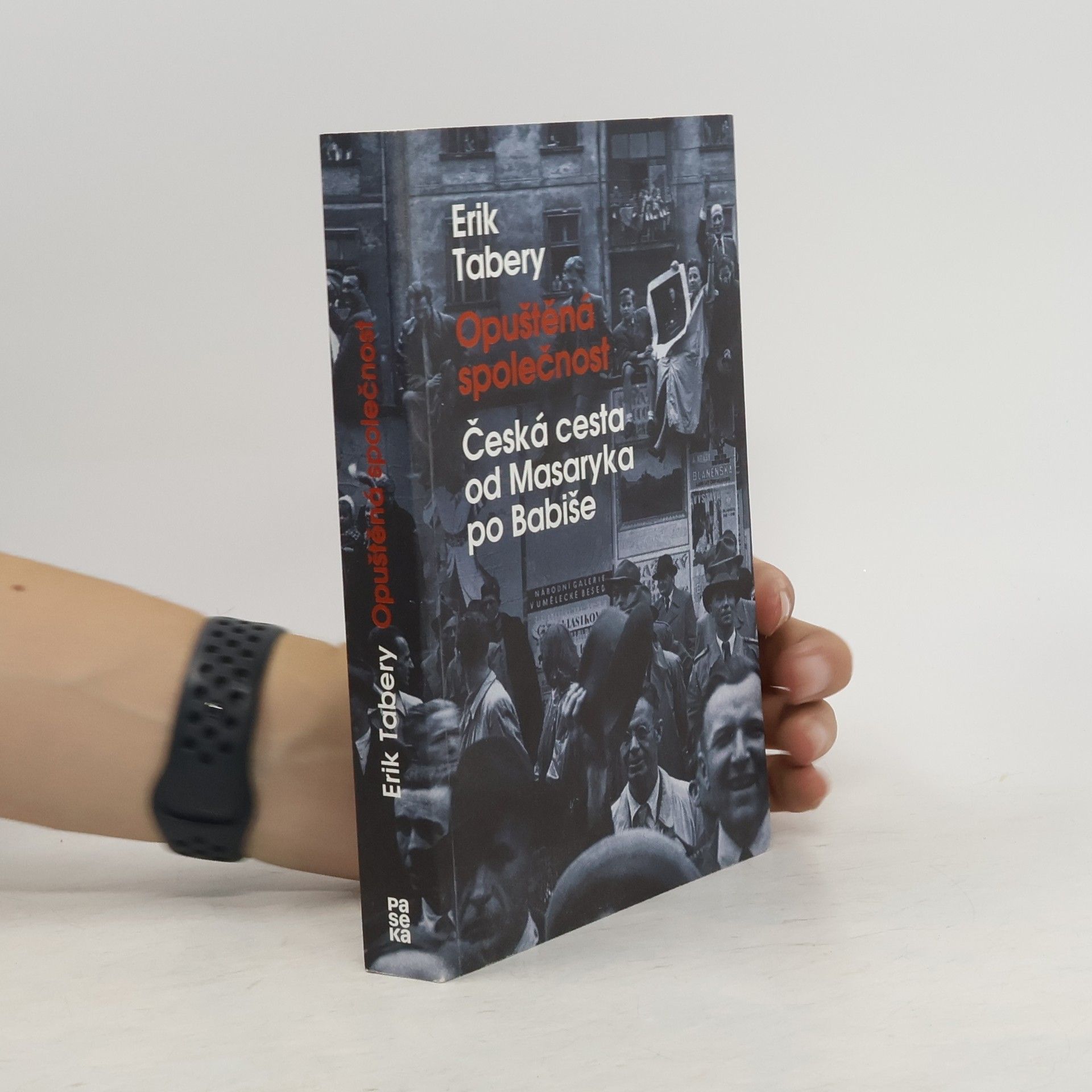 Erik Tabery Opuštěná společnost