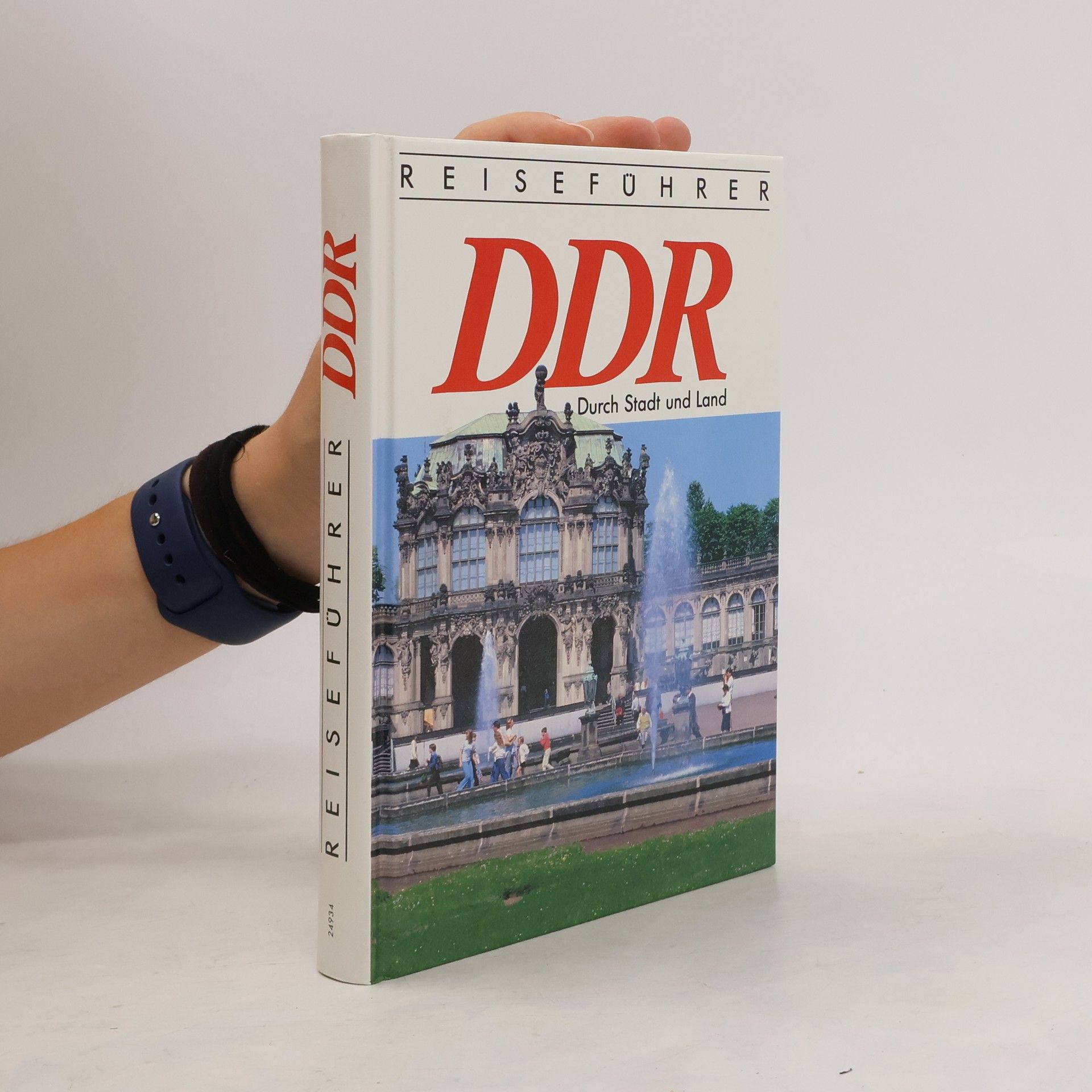 Autorenkollektiv Reiseführer DDR. Durch Stadt und Land