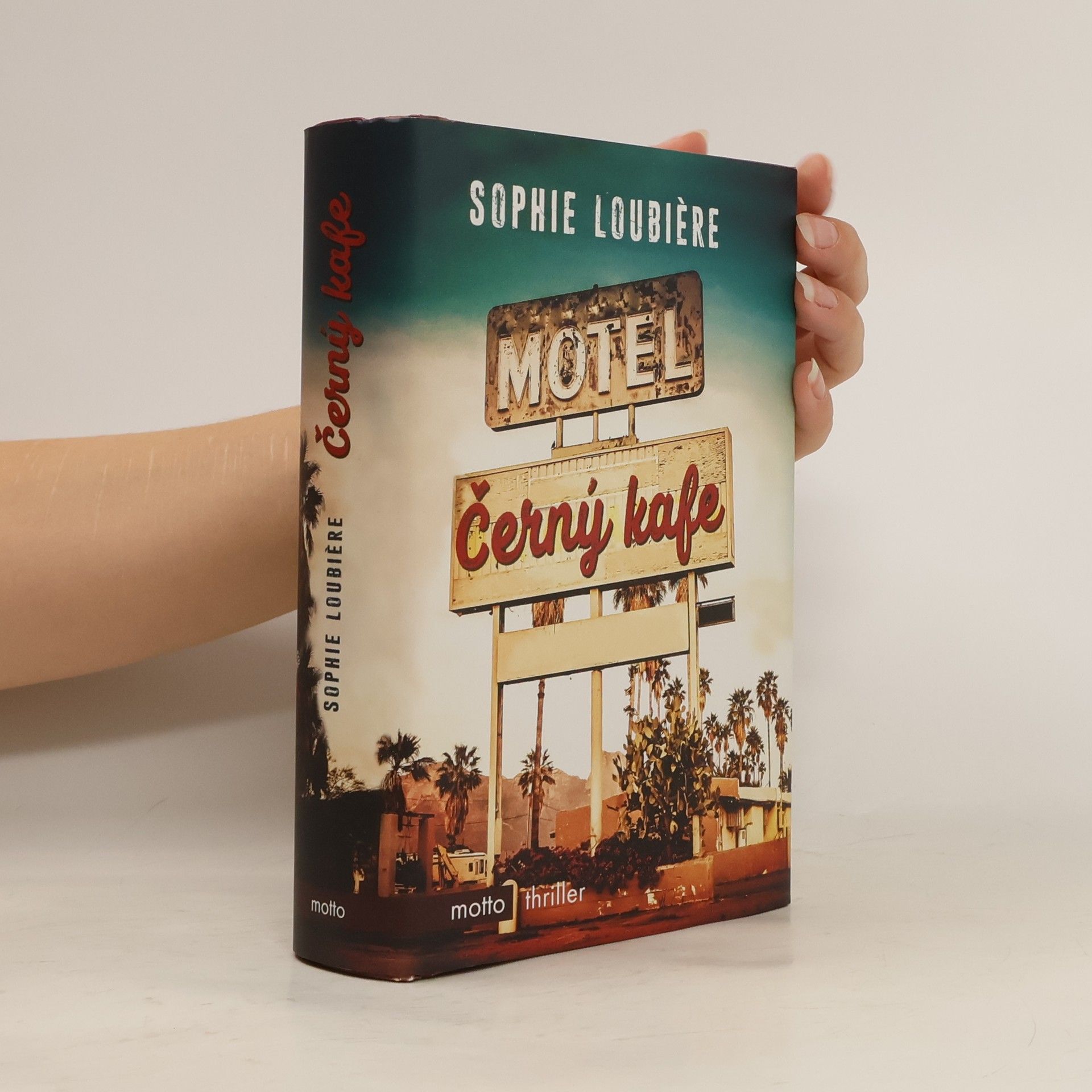 Sophie Loubière Černý kafe