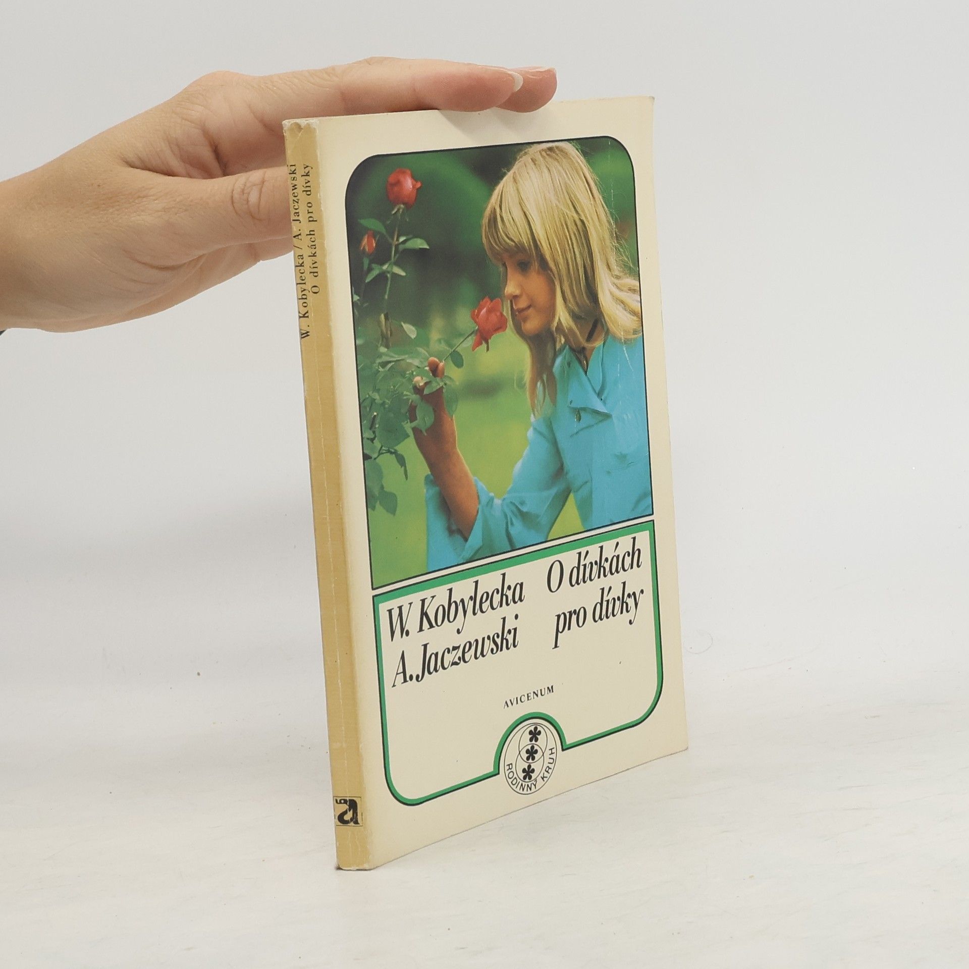 O dívkách pro dívky