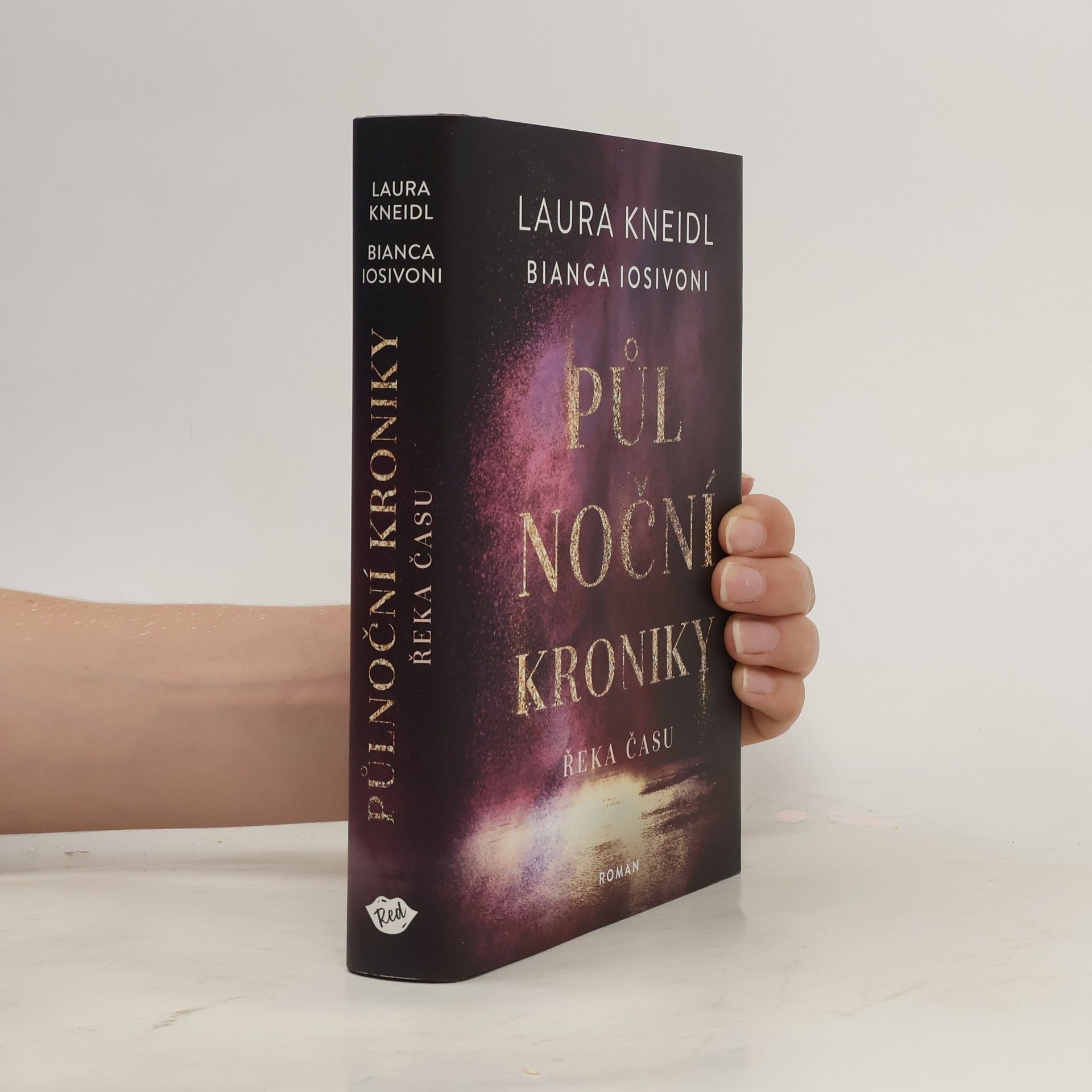 Půlnoční kroniky. Řeka času