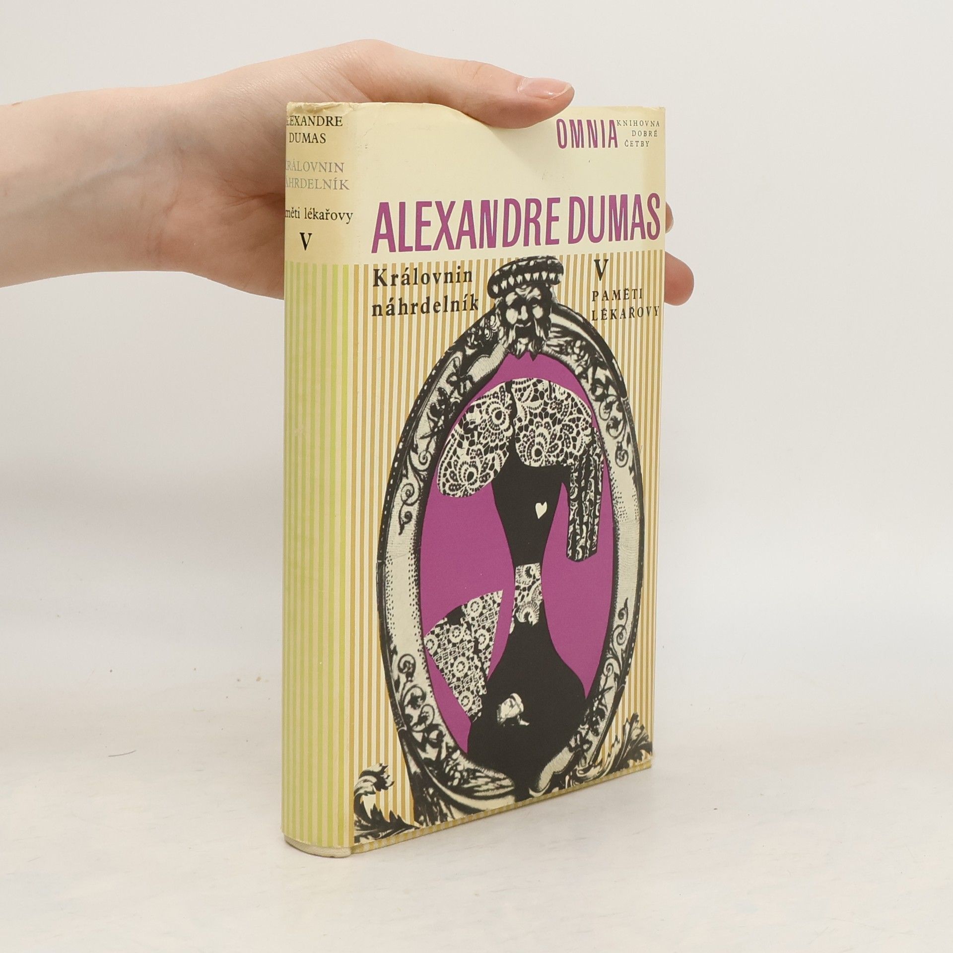 Alexandre Dumas der Ältere Paměti lékařovy V. Královnin náhrdelník I.