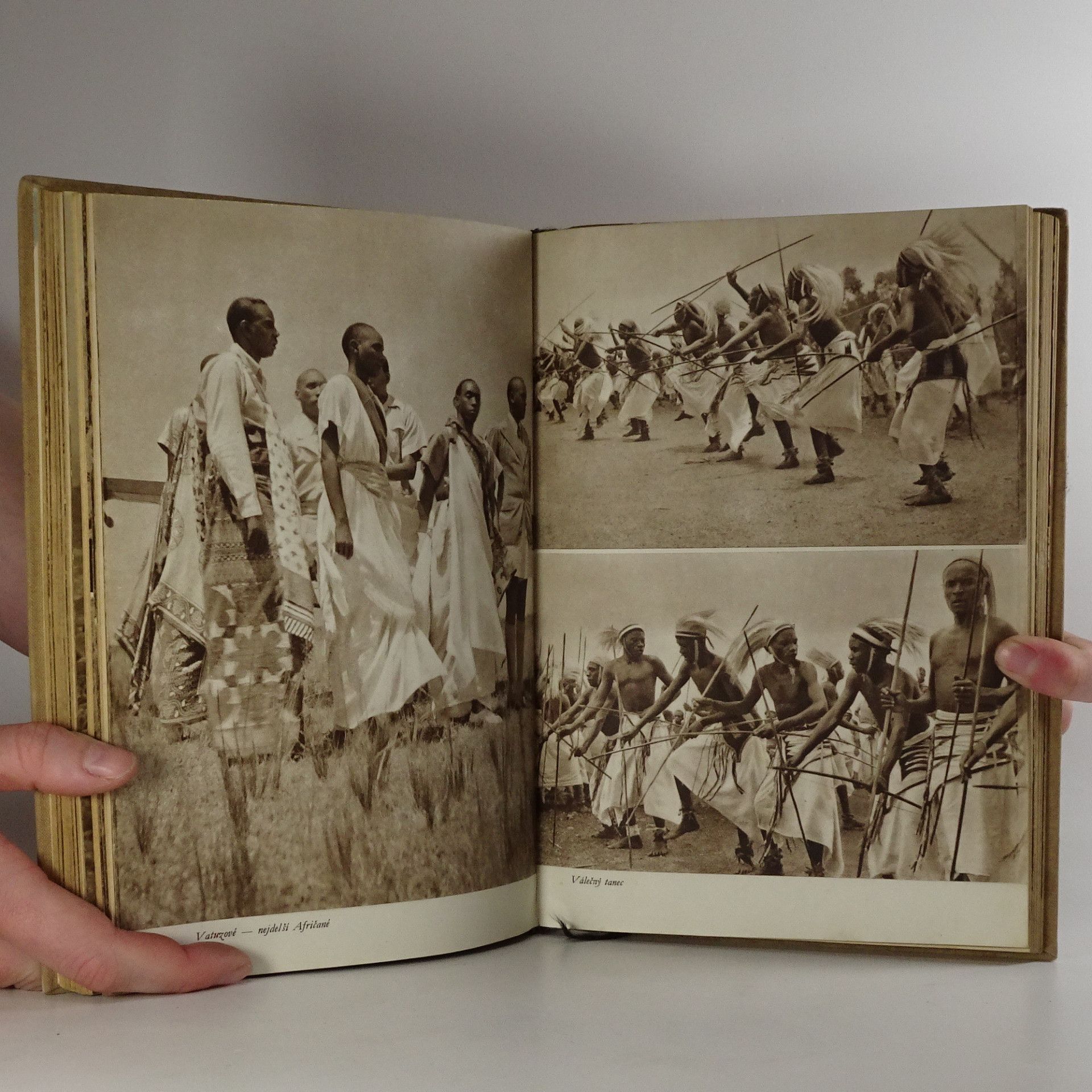 Jiří Hanzelka Afrika snů a skutečnosti