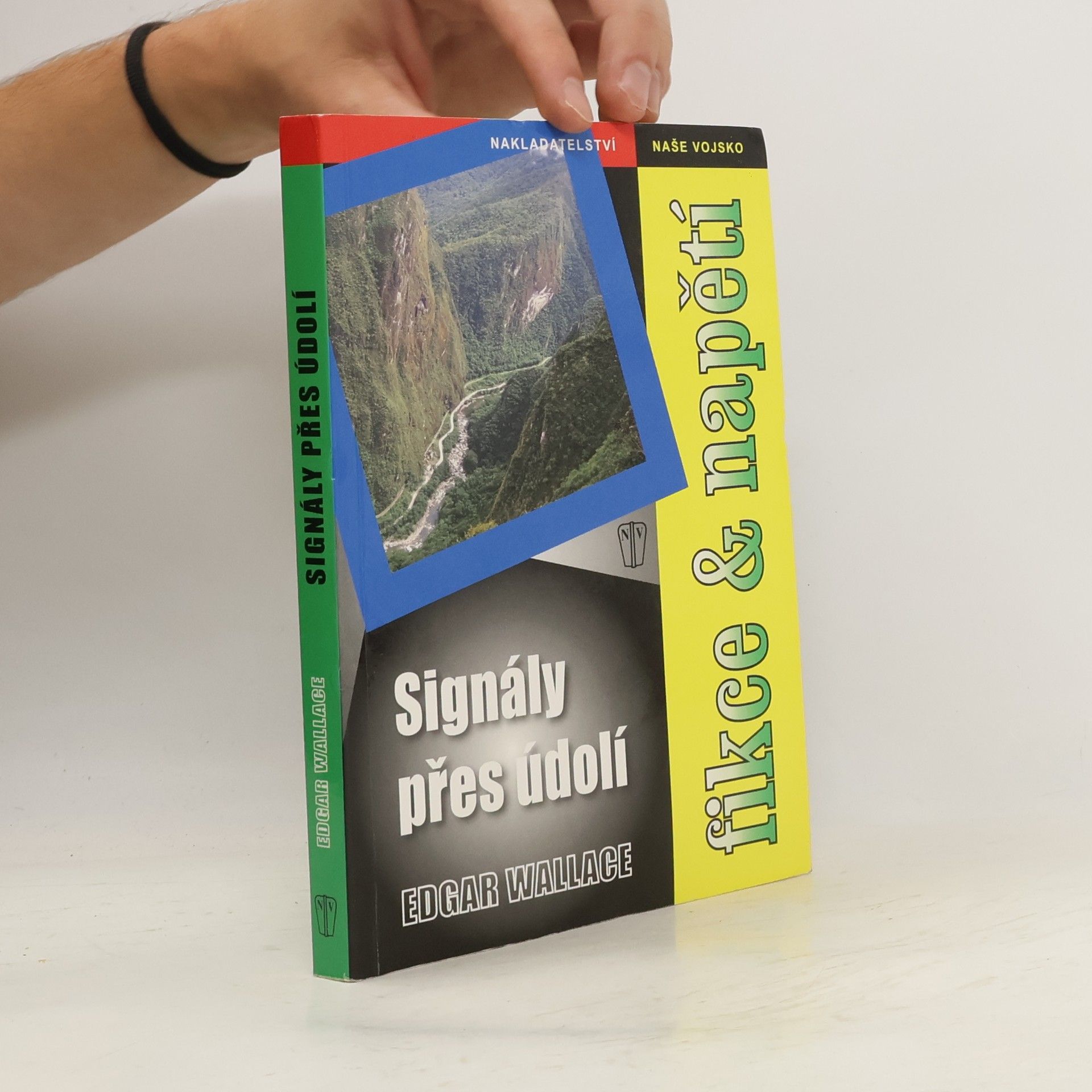 Edgar Wallace Signály přes údolí