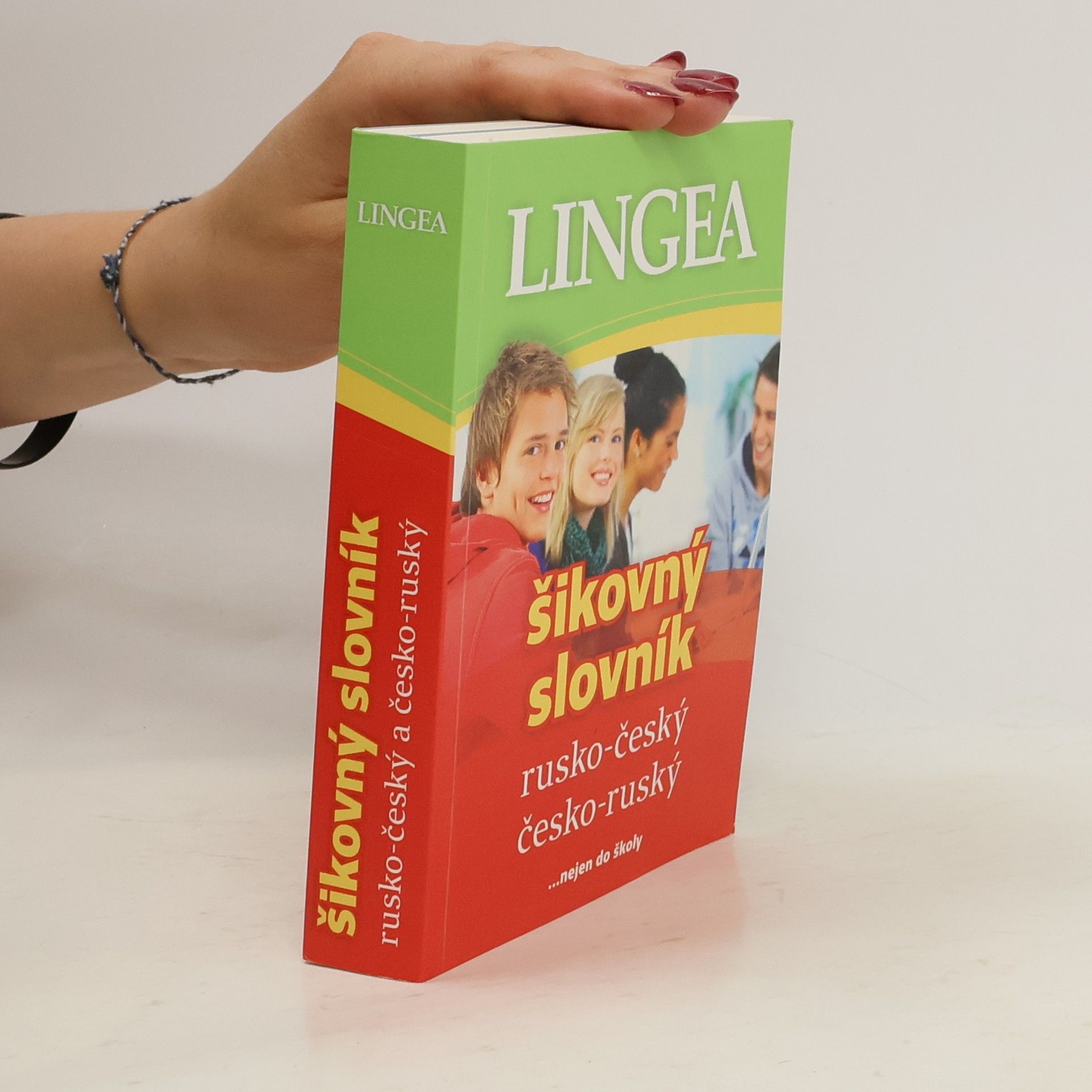 Autorenkollektiv Šikovný slovník rusko-český, česko-ruský