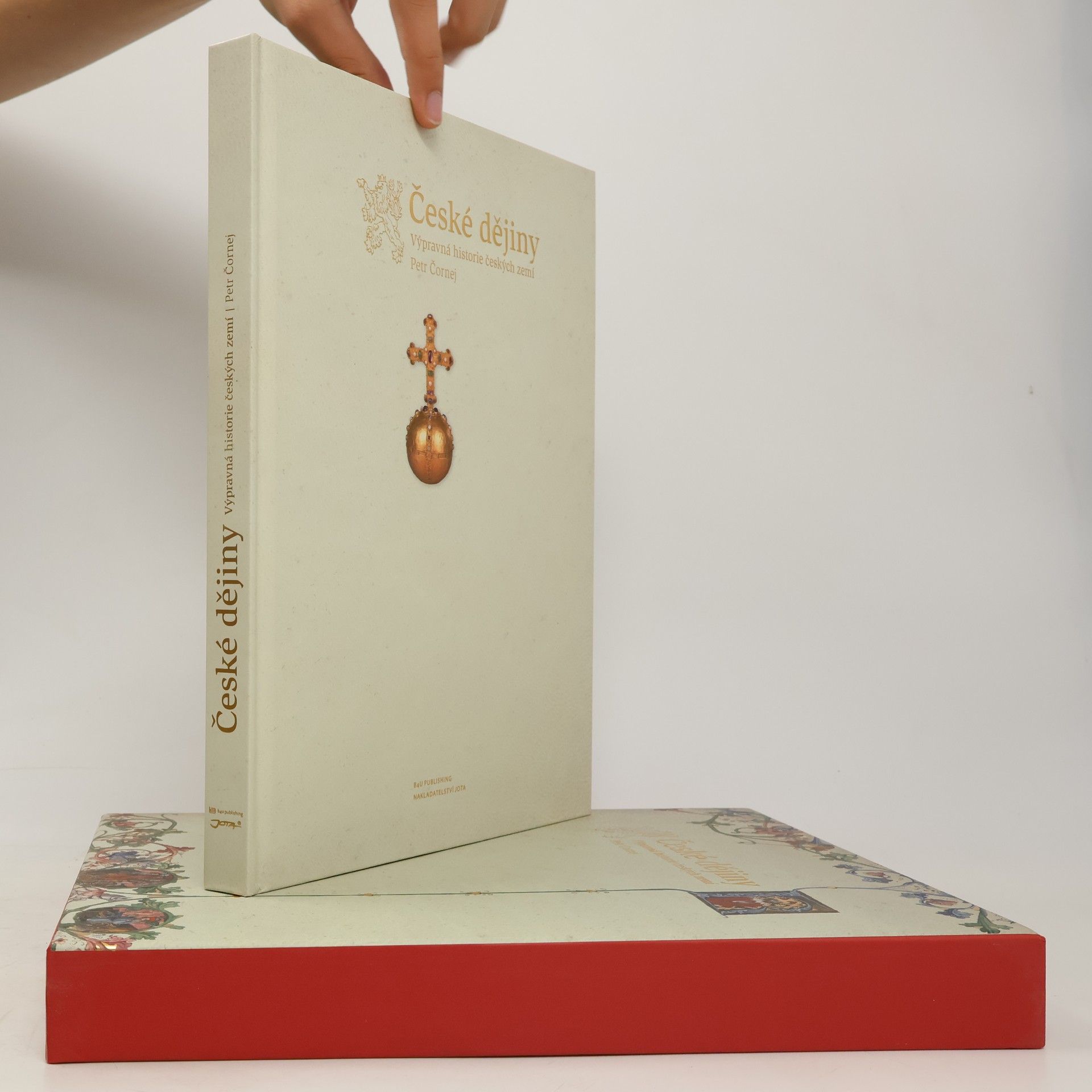 Petr Čornej České dějiny : výpravná historie českých zemí (pouze kniha, bez příloh)