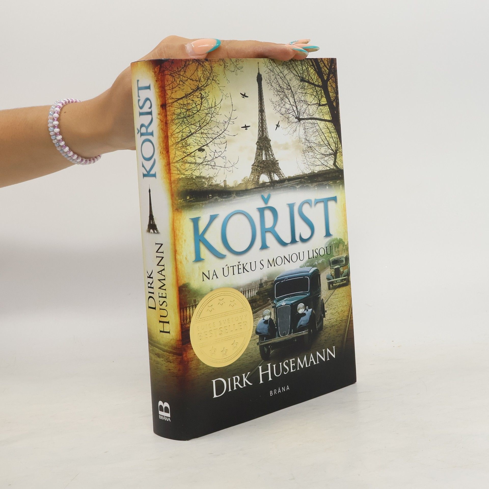 Dirk Husemann Kořist : na útěku s Monou Lisou