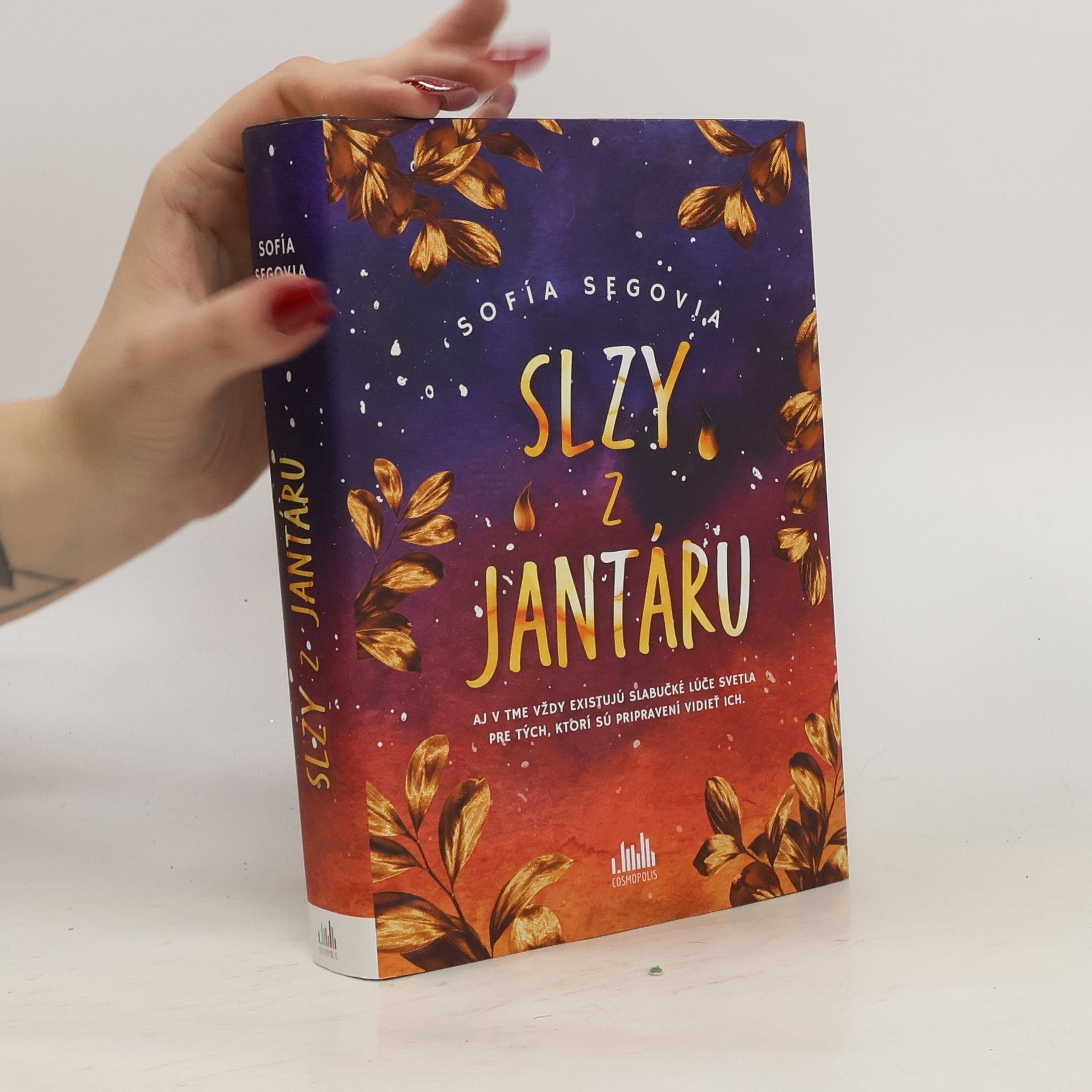 Sofía Segovia Slzy z jantáru