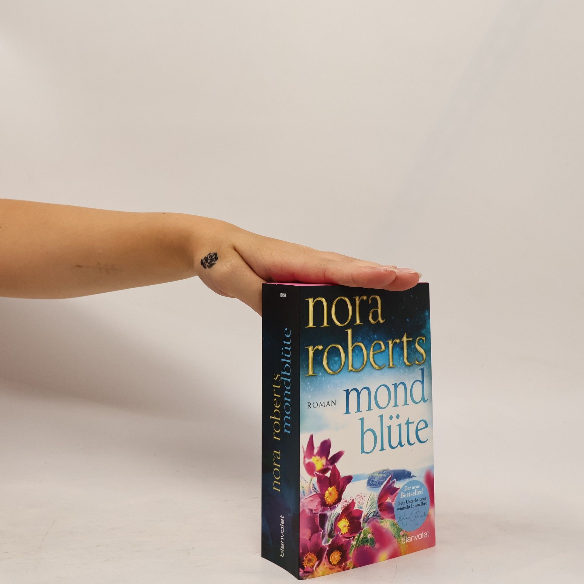 Nora Roberts Mondblüte