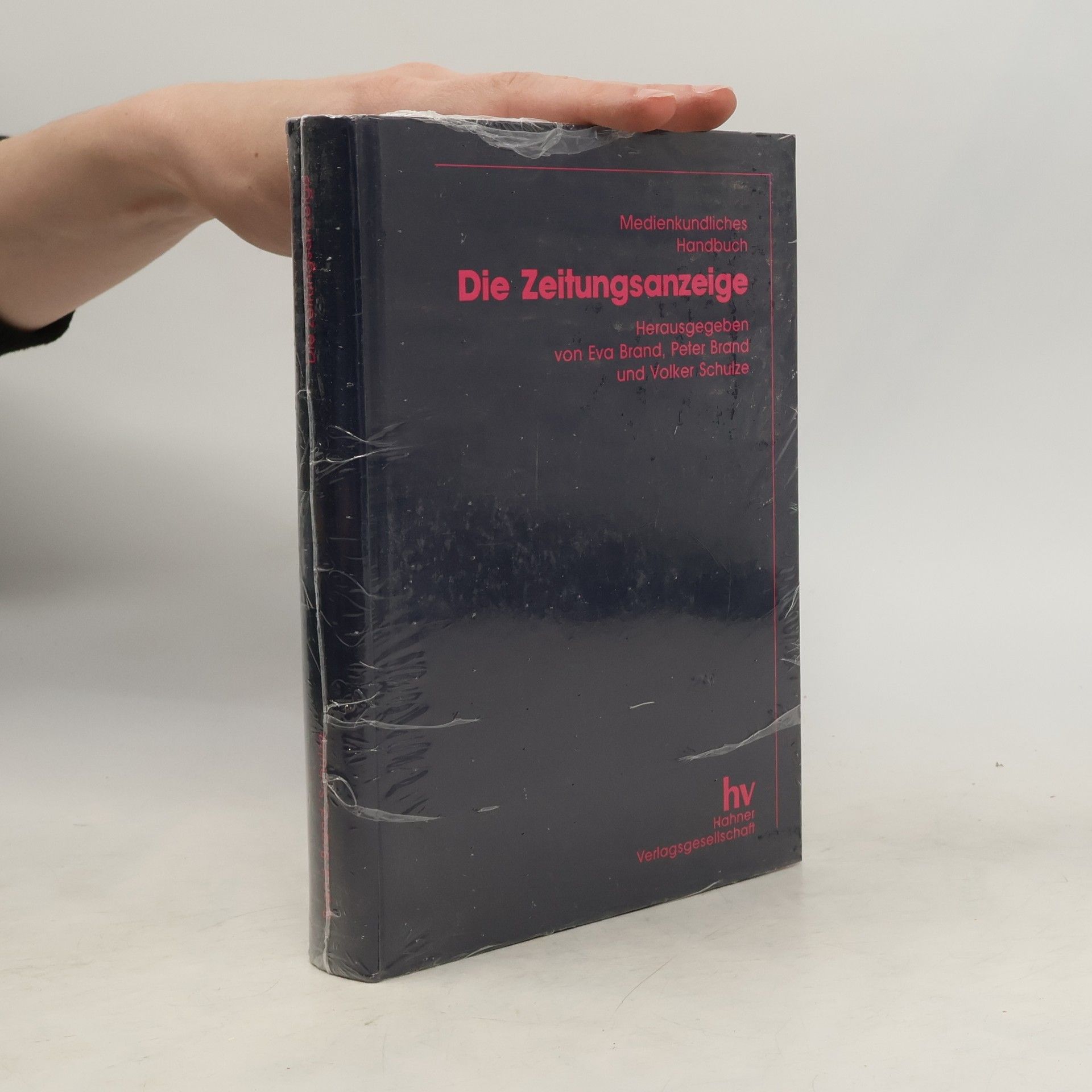 Autorenkollektiv Medienkundliches Handbuch