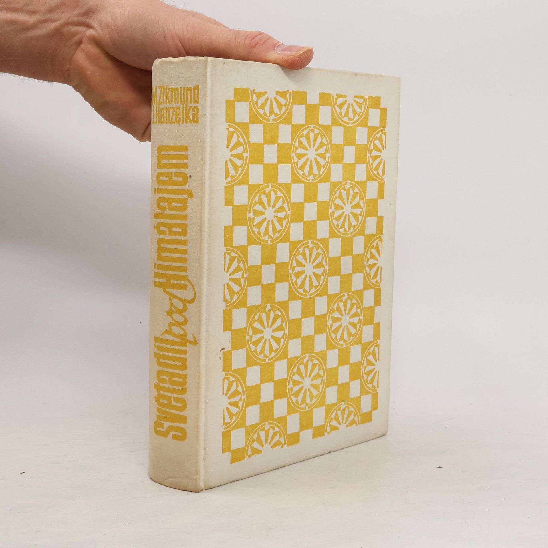 Jiří Hanzelka Světadíl pod Himálajem