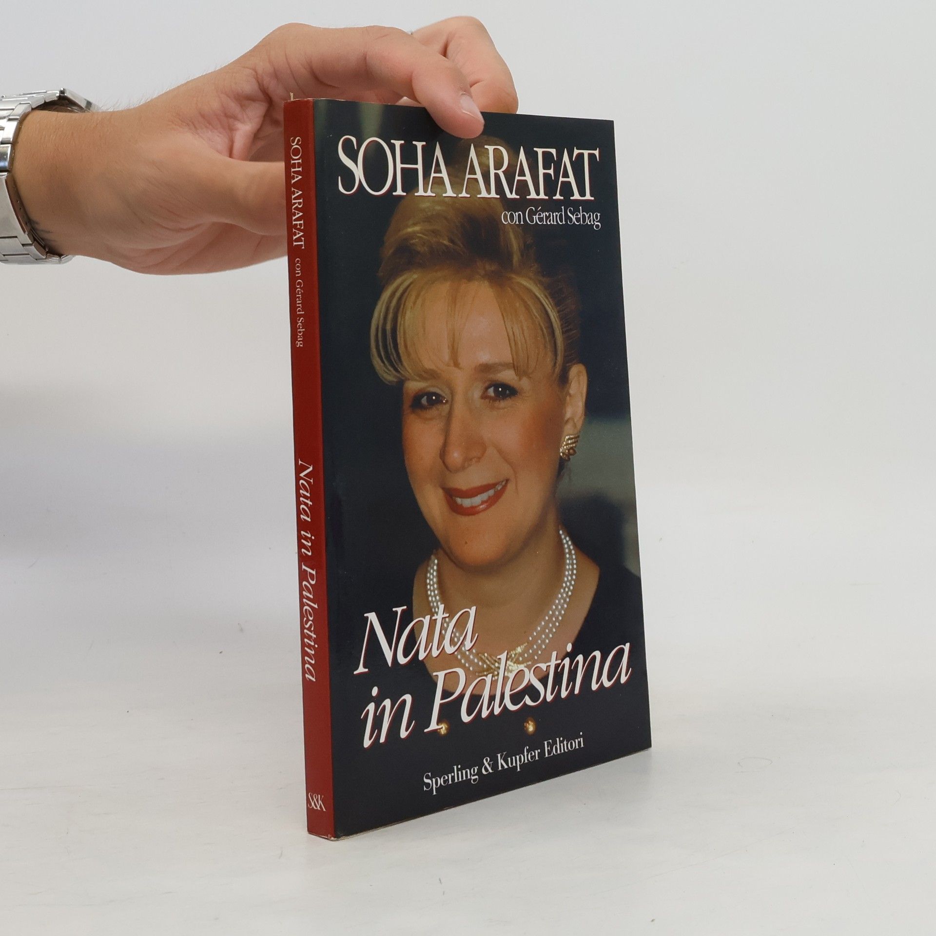 Soha Arafat Nata in Palestina