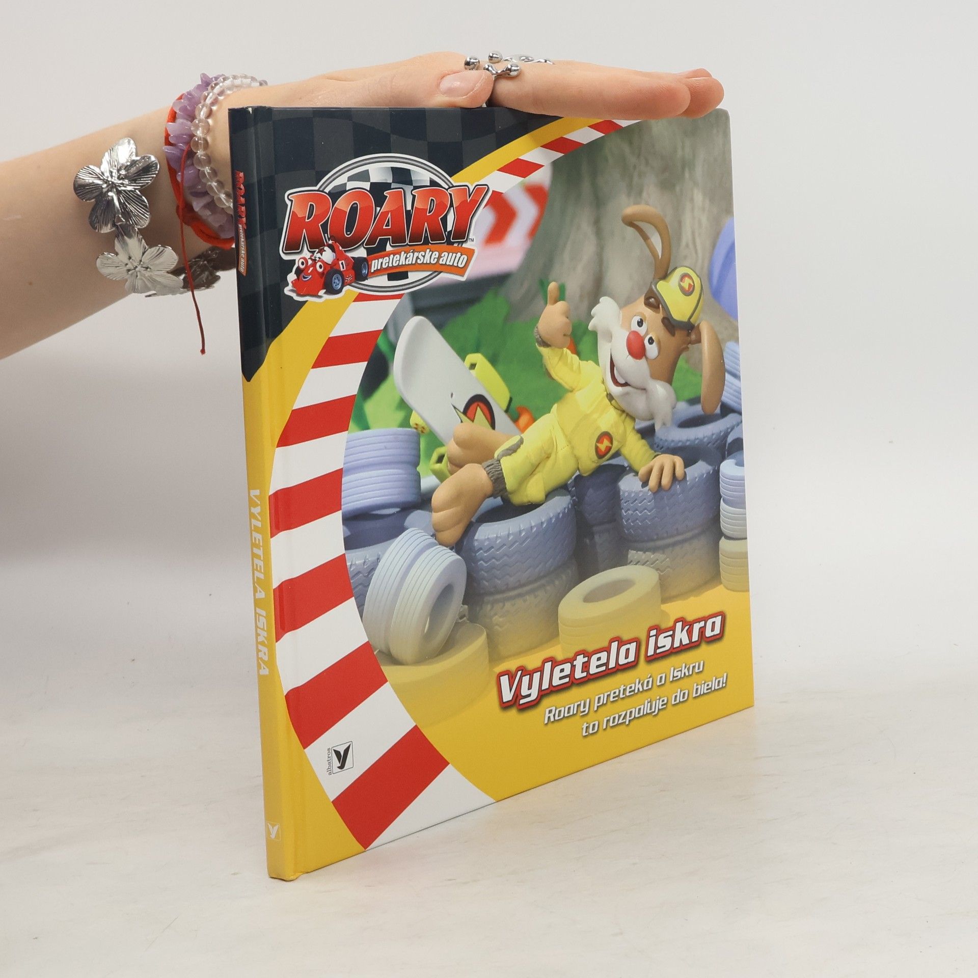 Collectif d'auteurs Roary. Vyletela iskra