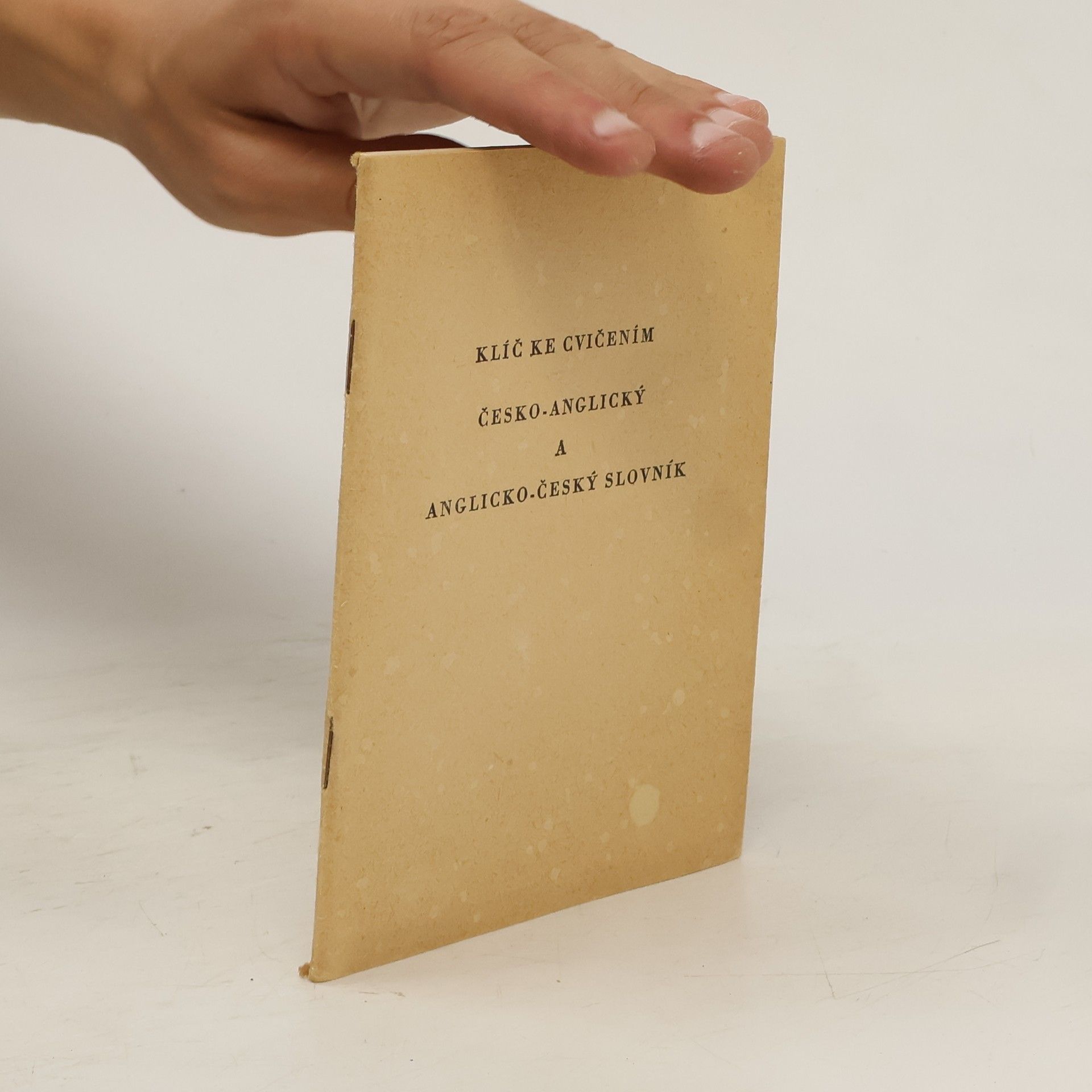 AA.VV. Česko - anglický a anglicko - český slovník: Klíč ke cvičením
