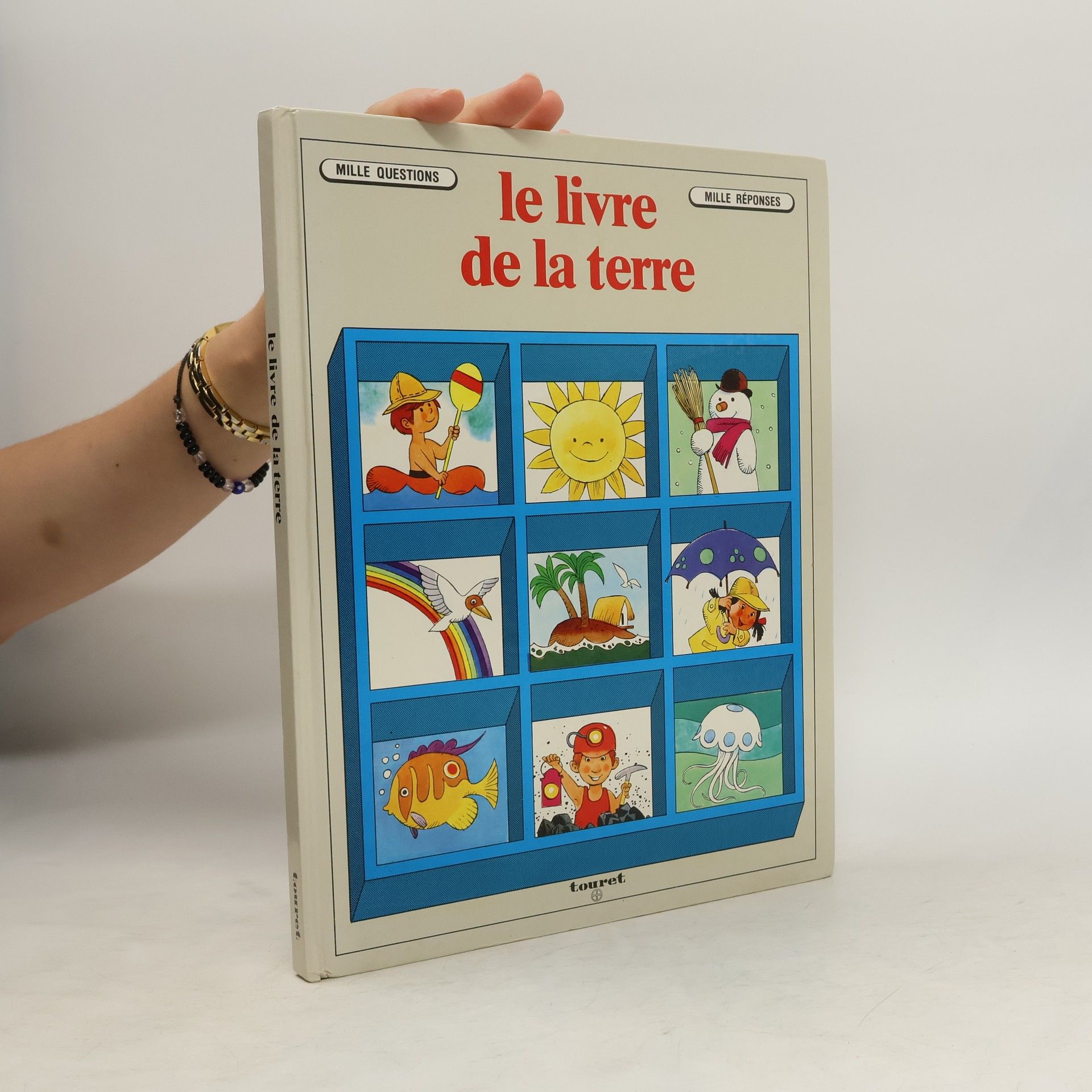 Collectif d'auteurs Le livre de la terre