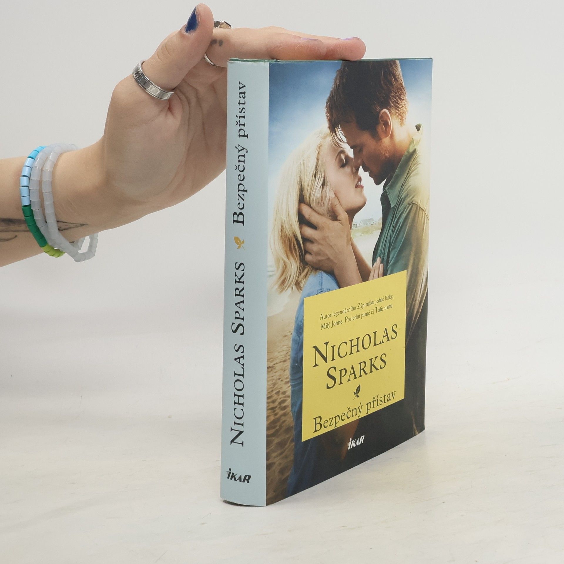 Nicholas Sparks Bezpečný přístav