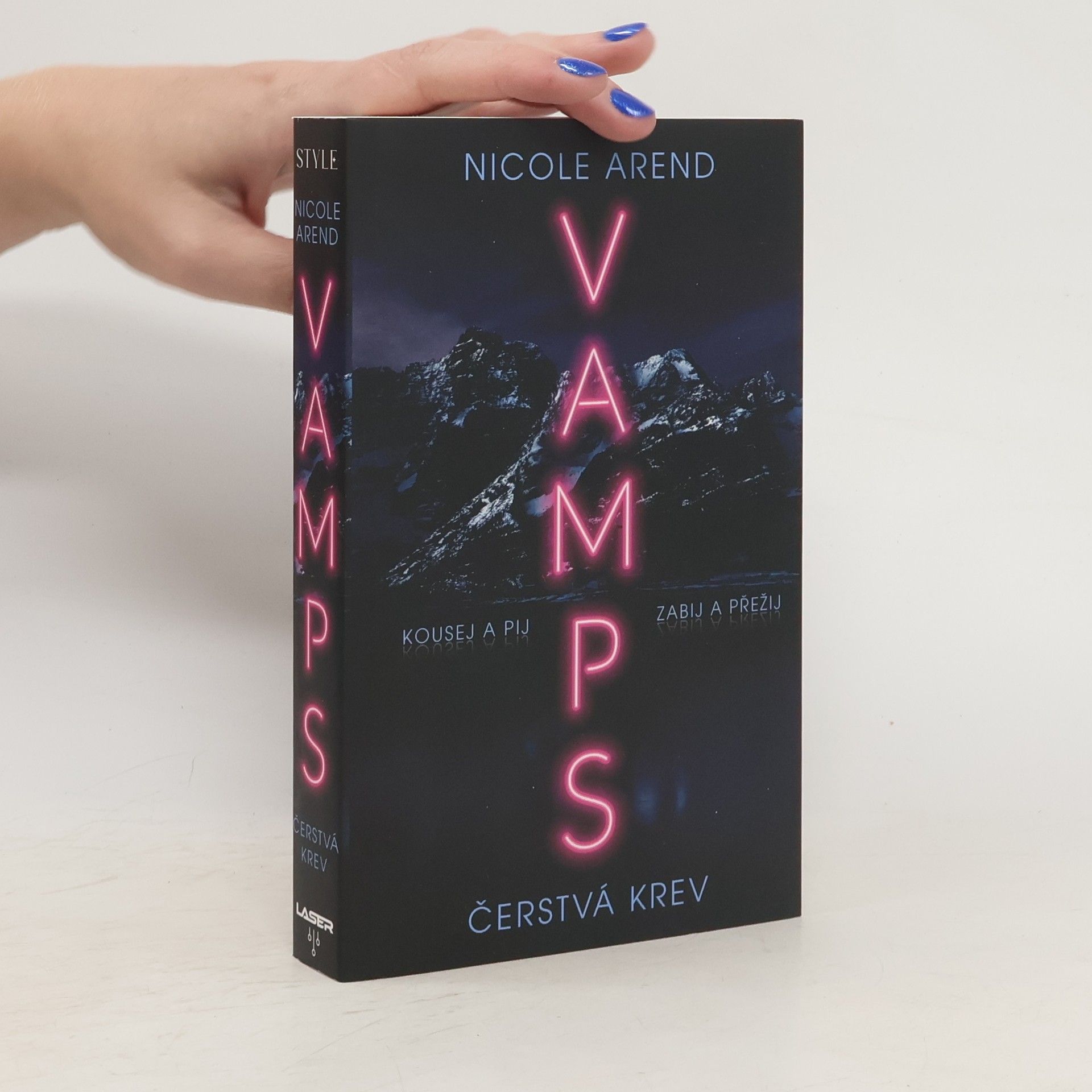 Nicole Arend VAMPS. Čerstvá krev