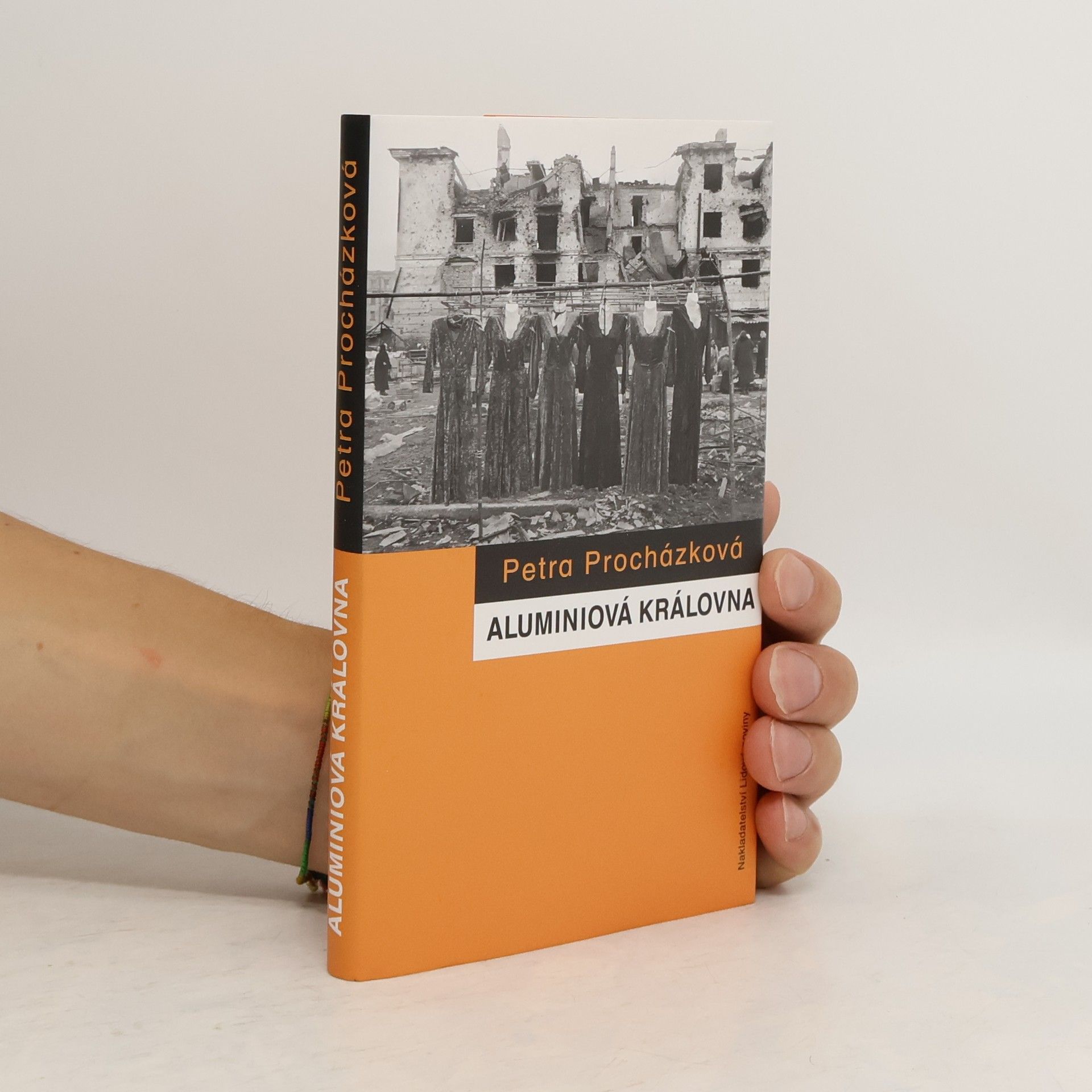 Aluminiová královna: Rusko-čečenská válka očima žen