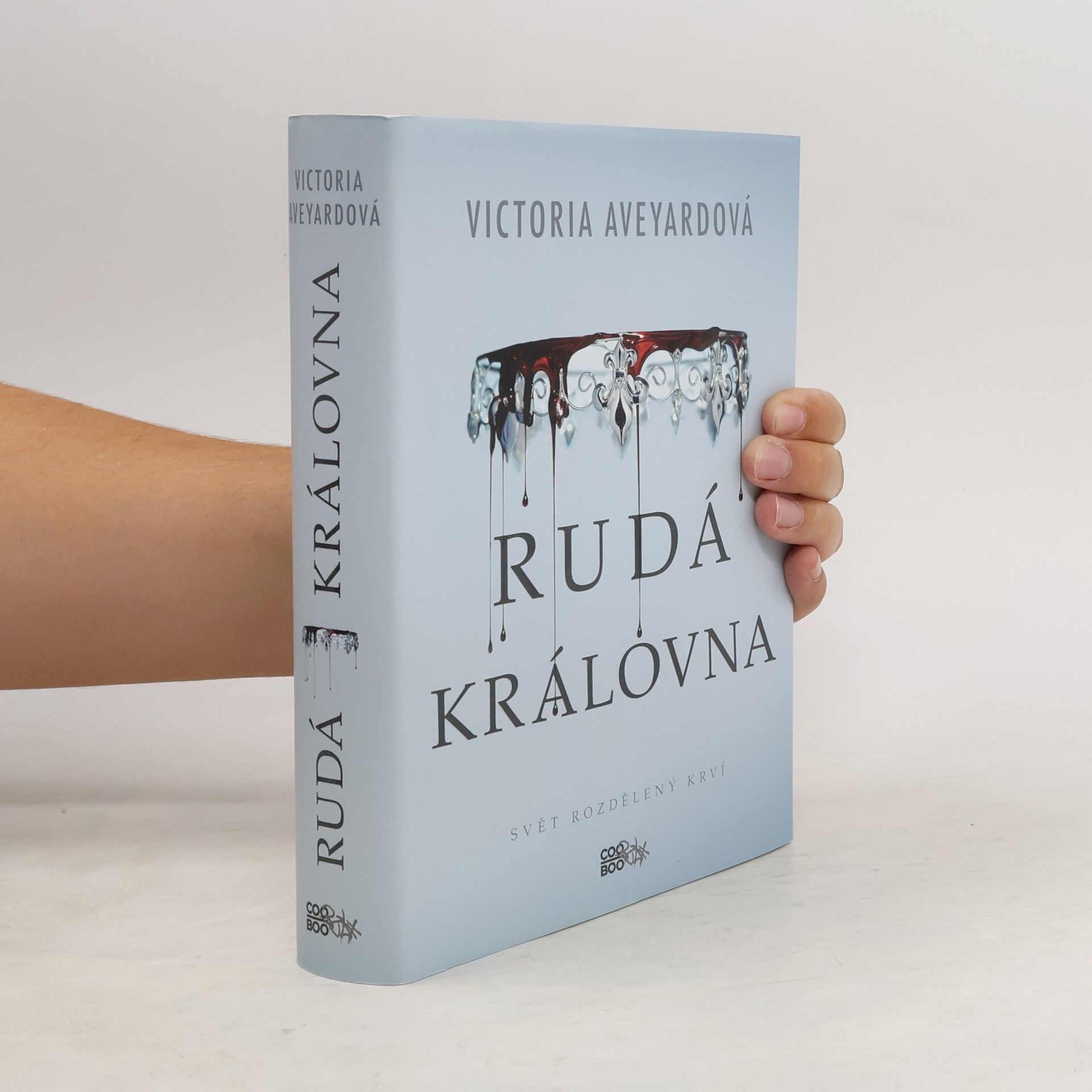 Victoria Aveyard Rudá královna. 1. díl
