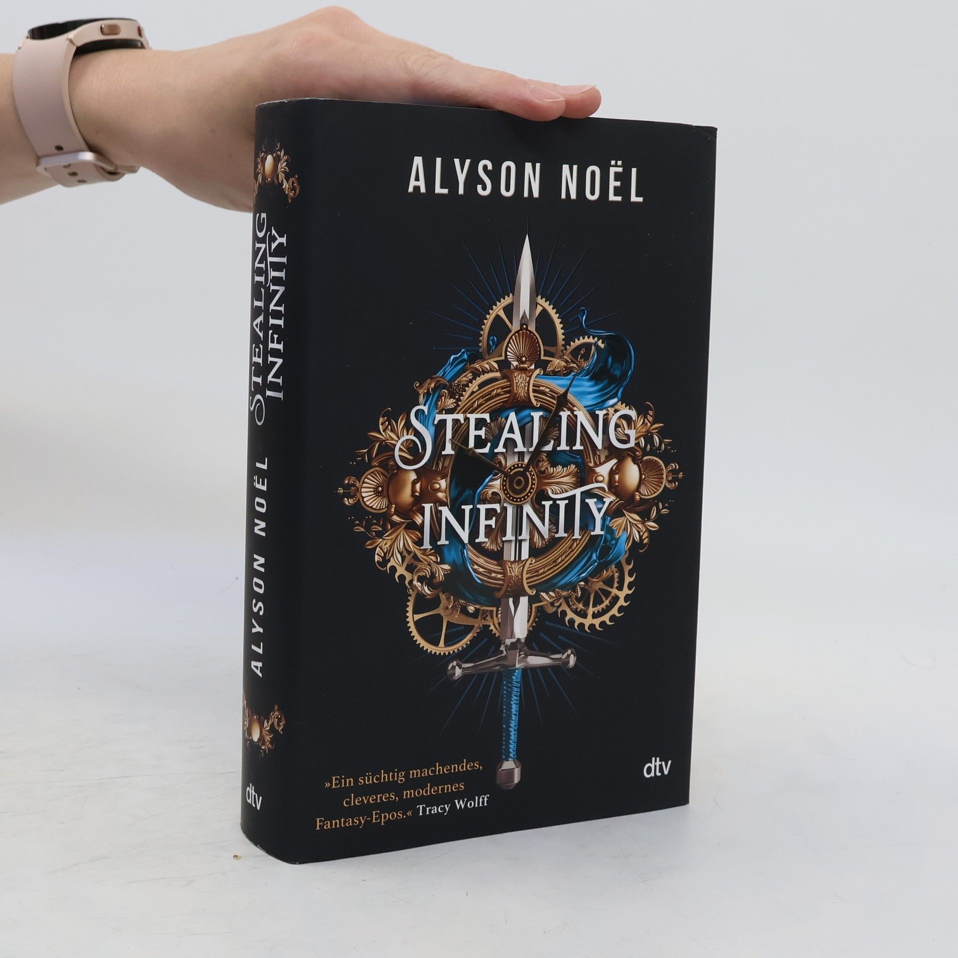 Alyson Noël Stealing infinity